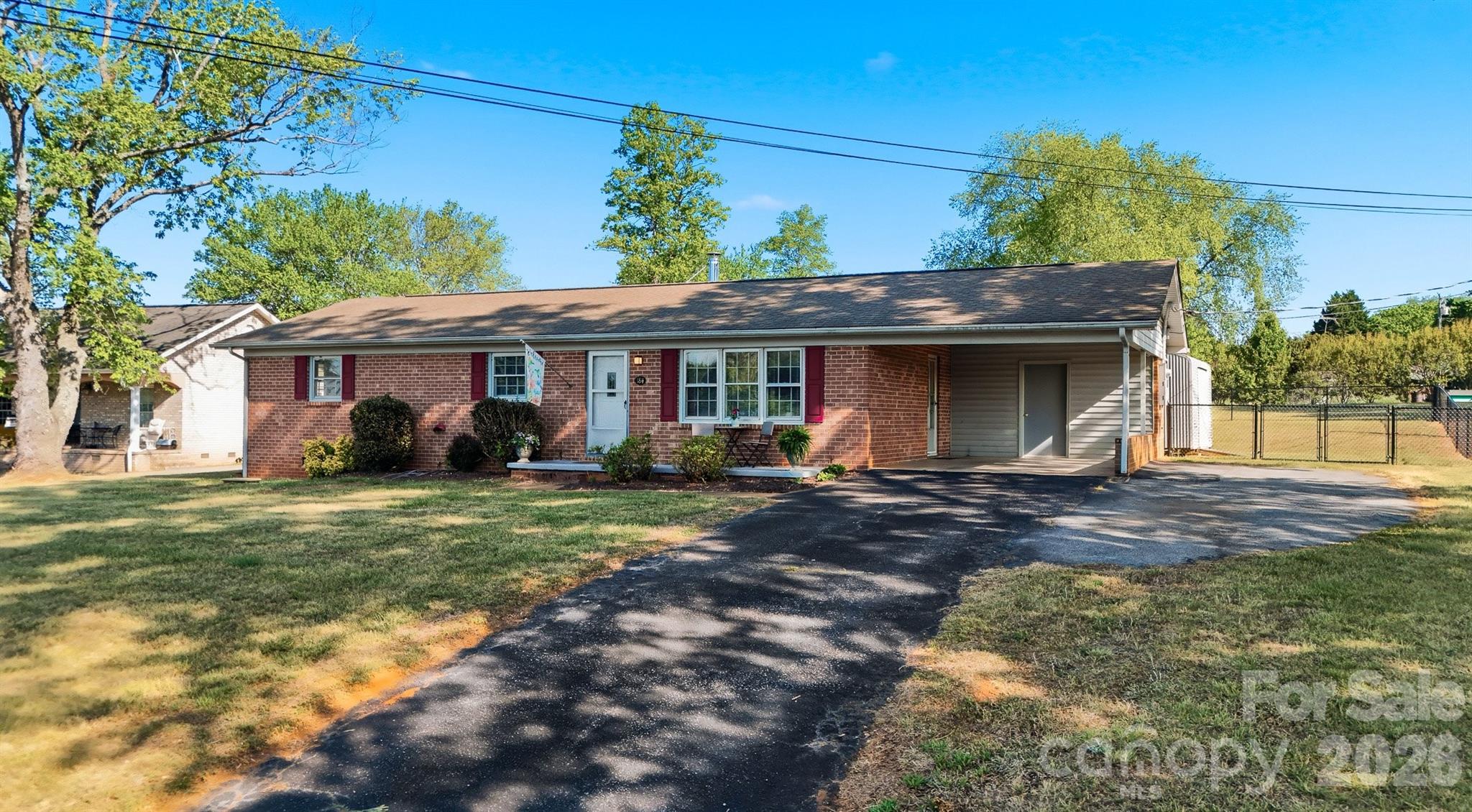 184 Edgegreen Court — Taylorsville