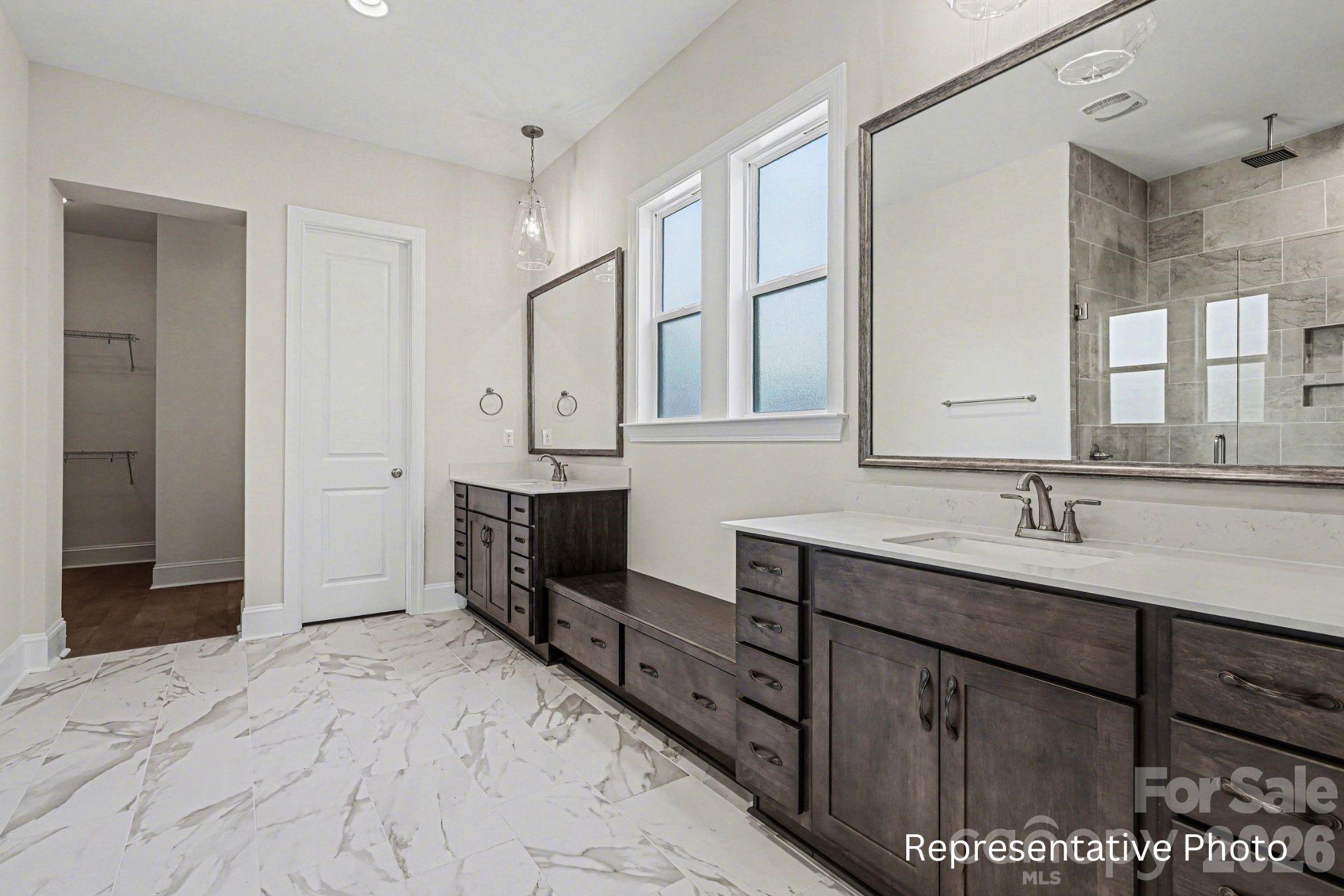 20392 Queens Street — Cornelius