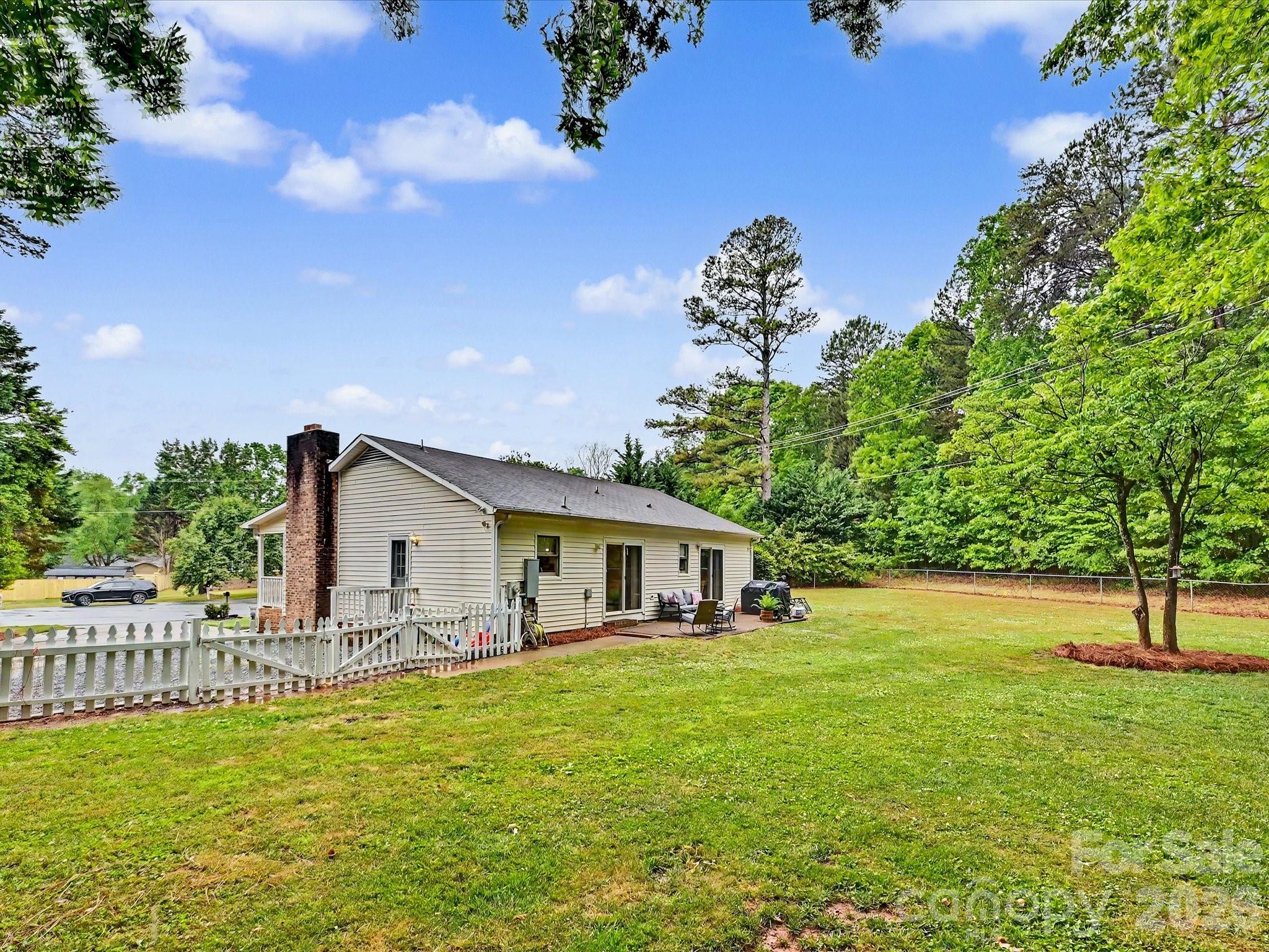 2334 Firmin Court — Gastonia