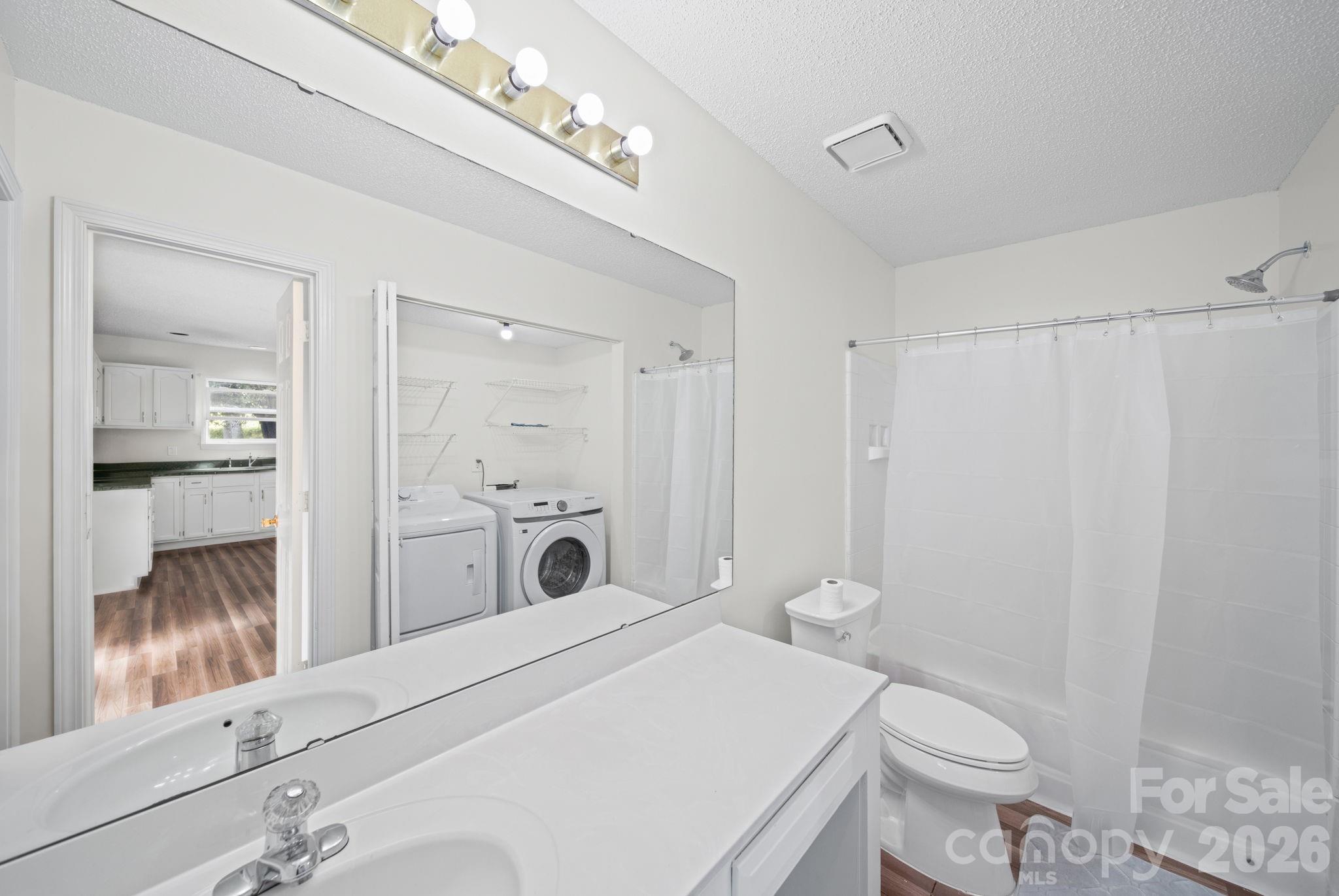 3609 Huyton Court — Charlotte