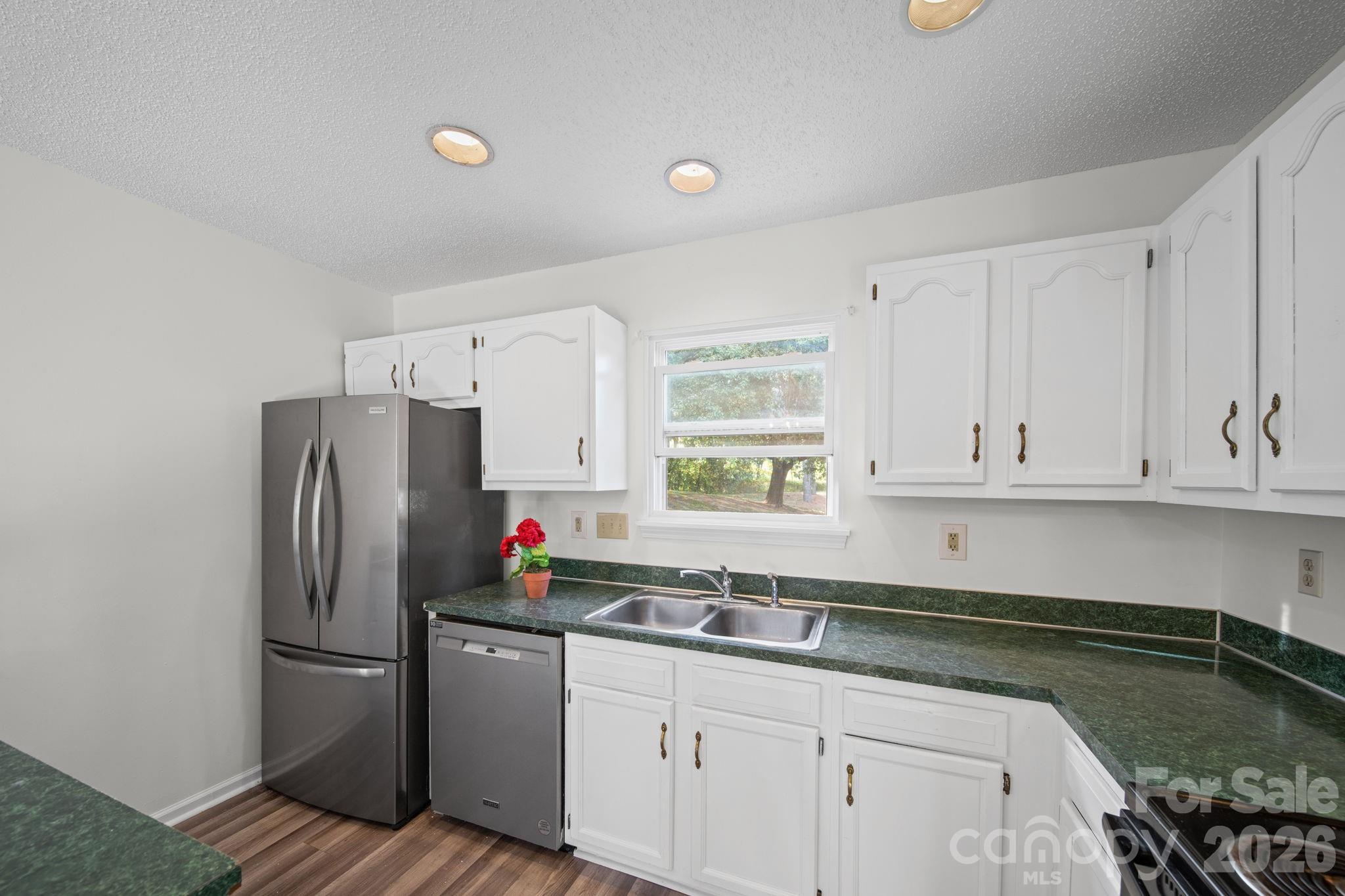 3609 Huyton Court — Charlotte