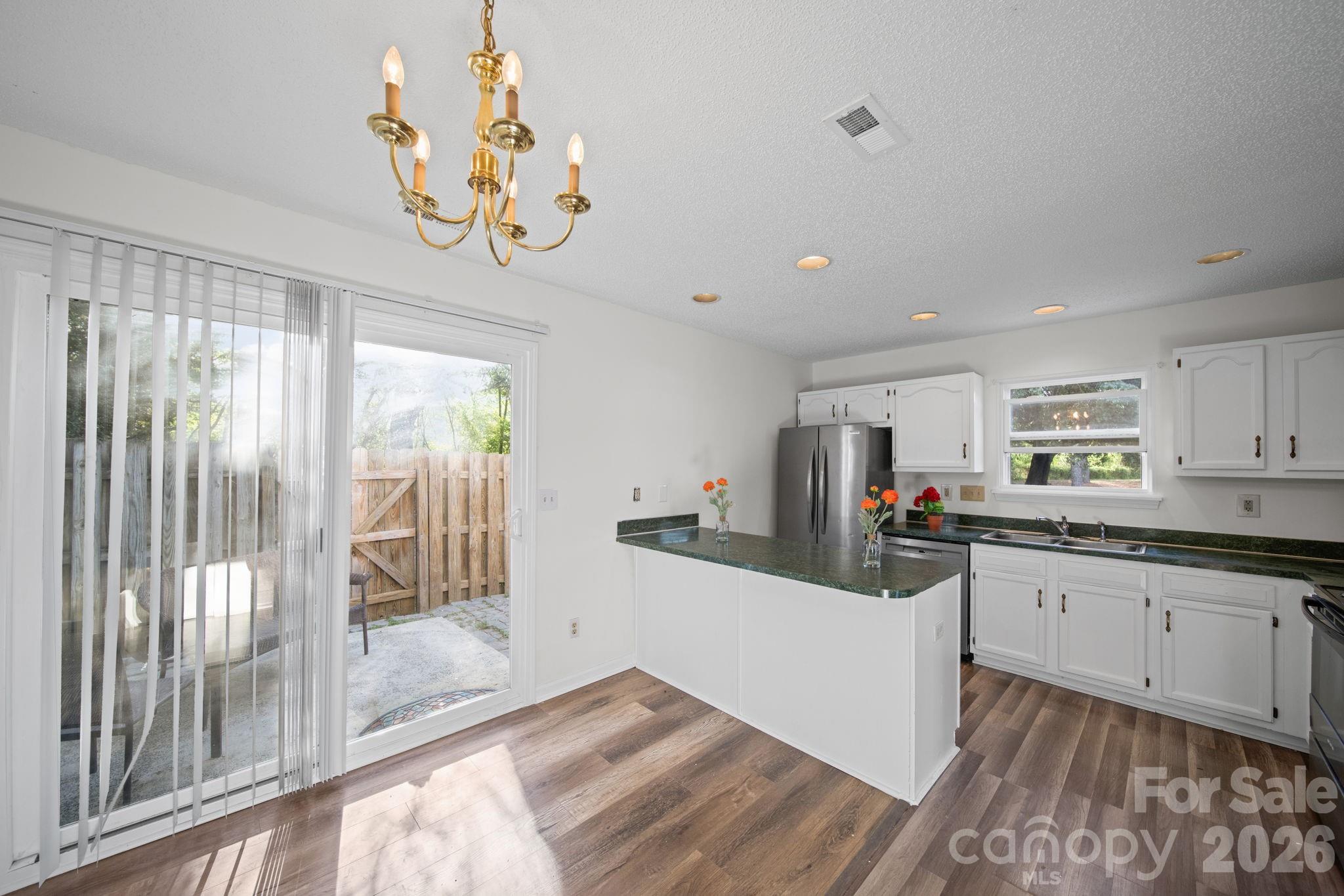 3609 Huyton Court — Charlotte