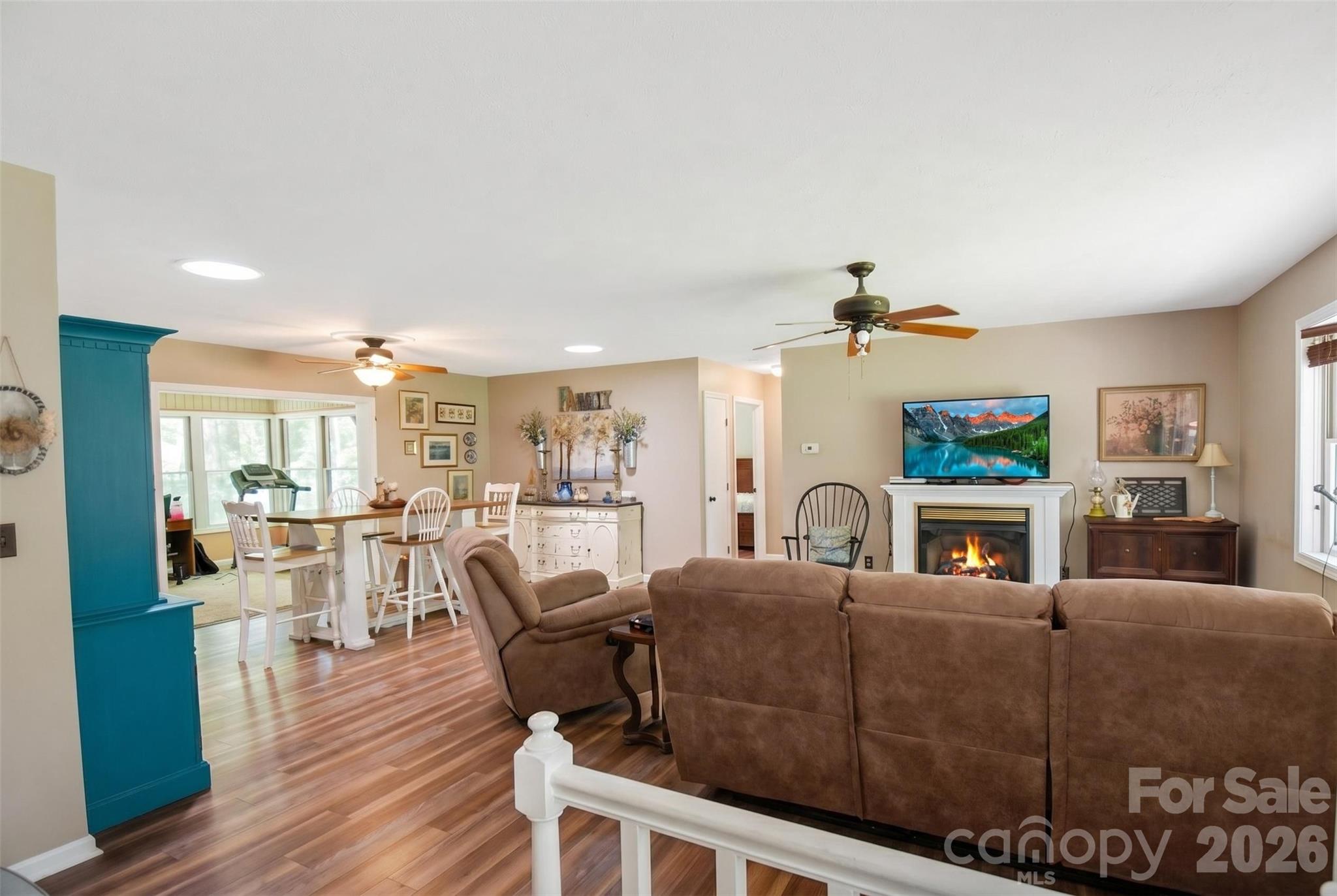14 N Willow Wood Trail — Hendersonville