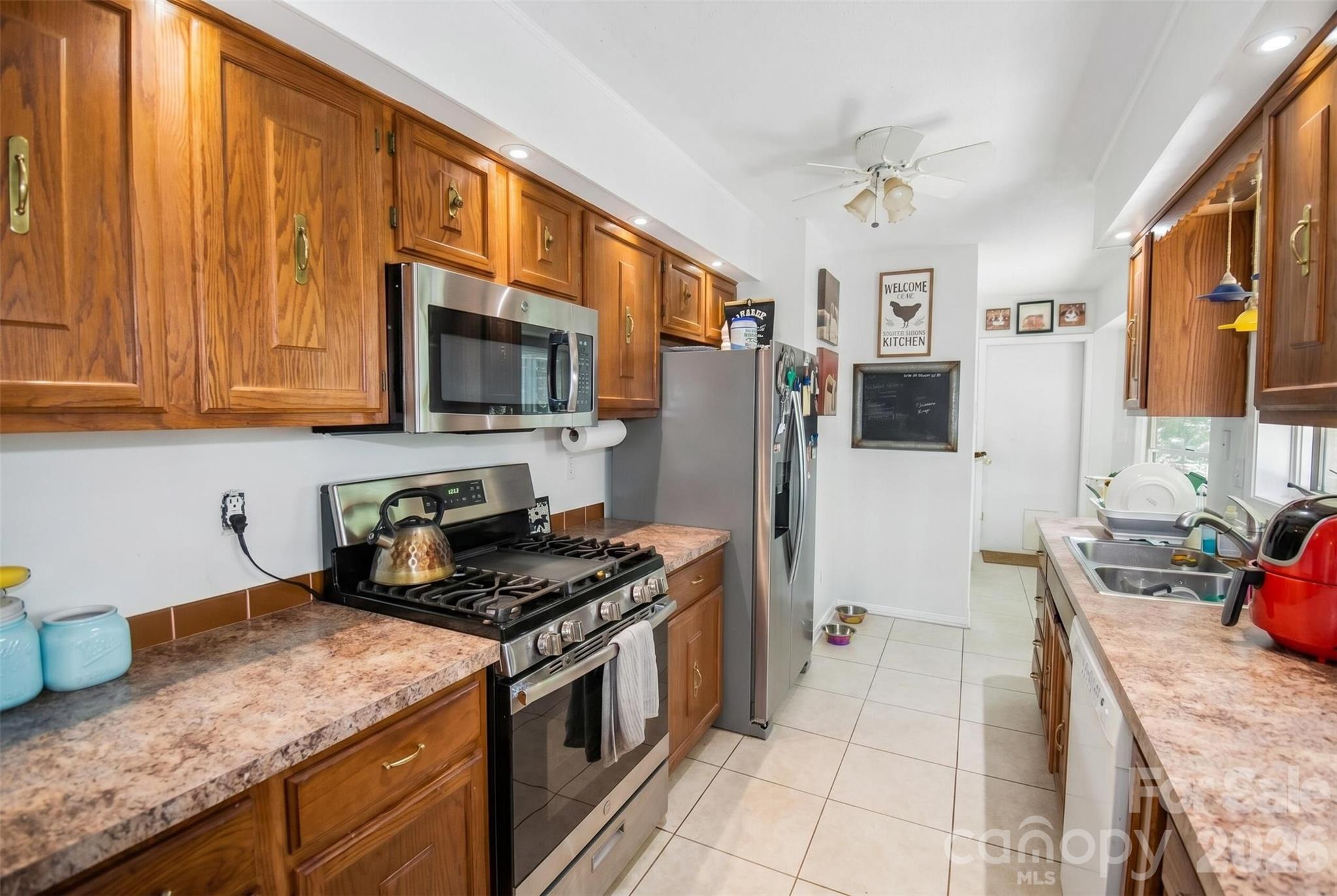 14 N Willow Wood Trail — Hendersonville