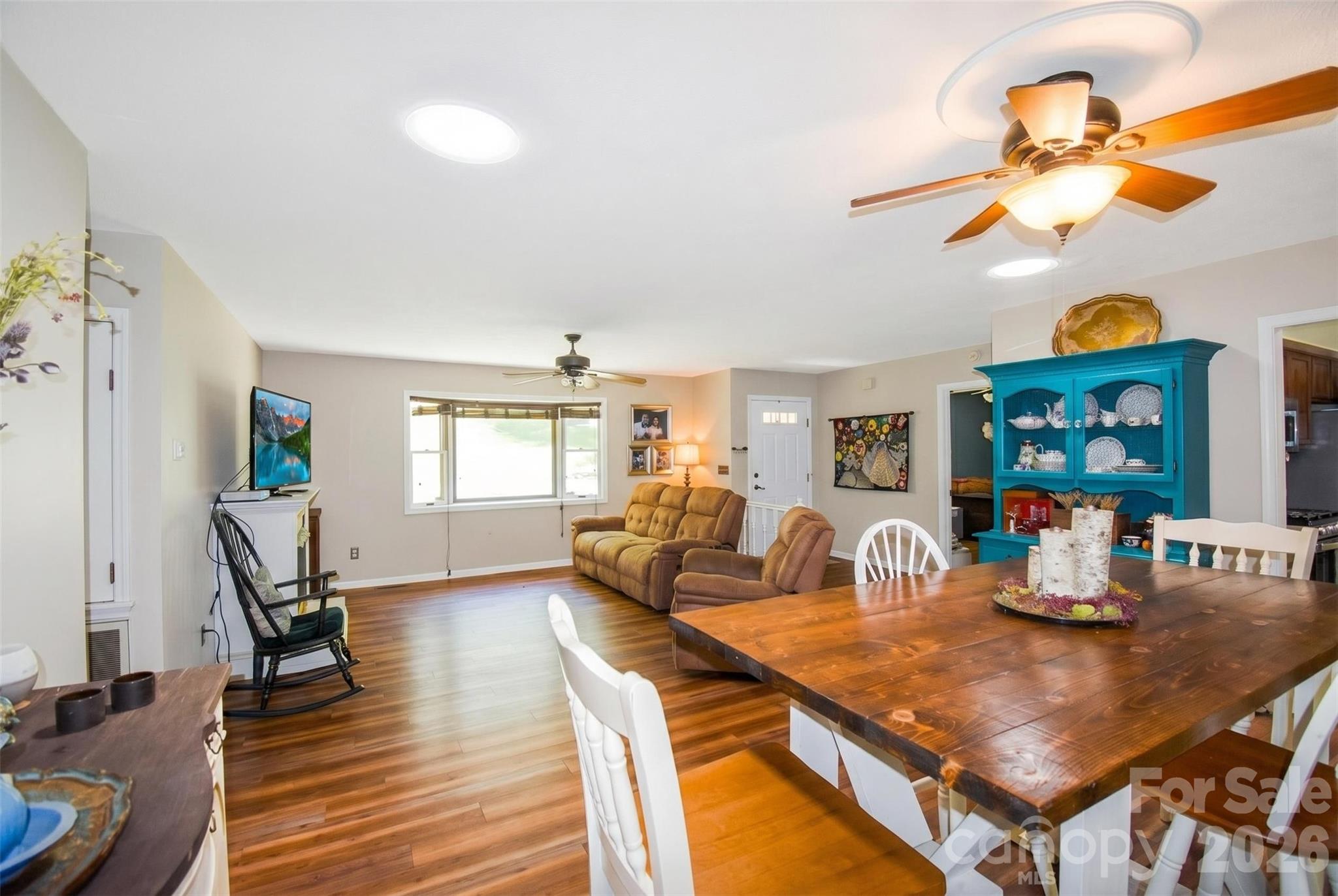 14 N Willow Wood Trail — Hendersonville