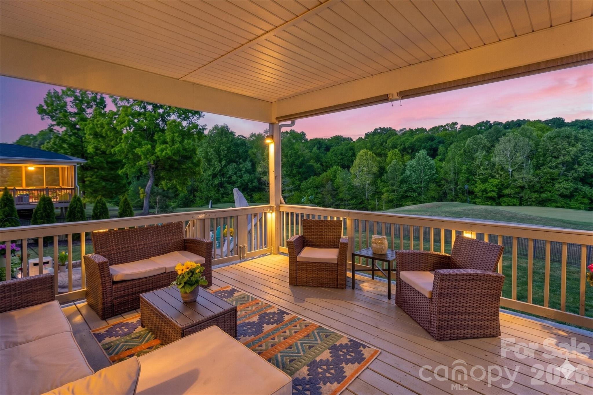 11728 Glenwood Drive — Locust