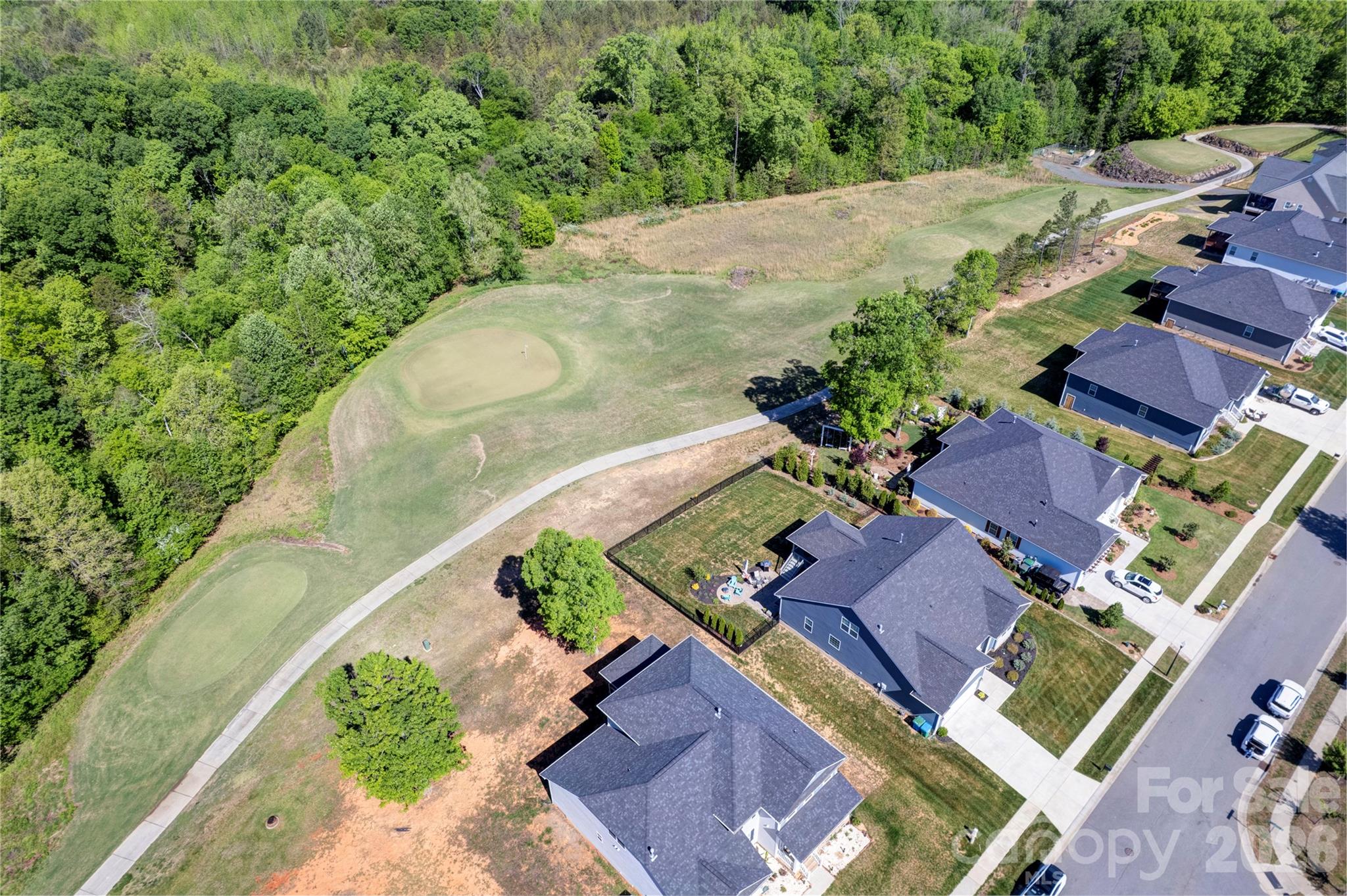 11728 Glenwood Drive — Locust