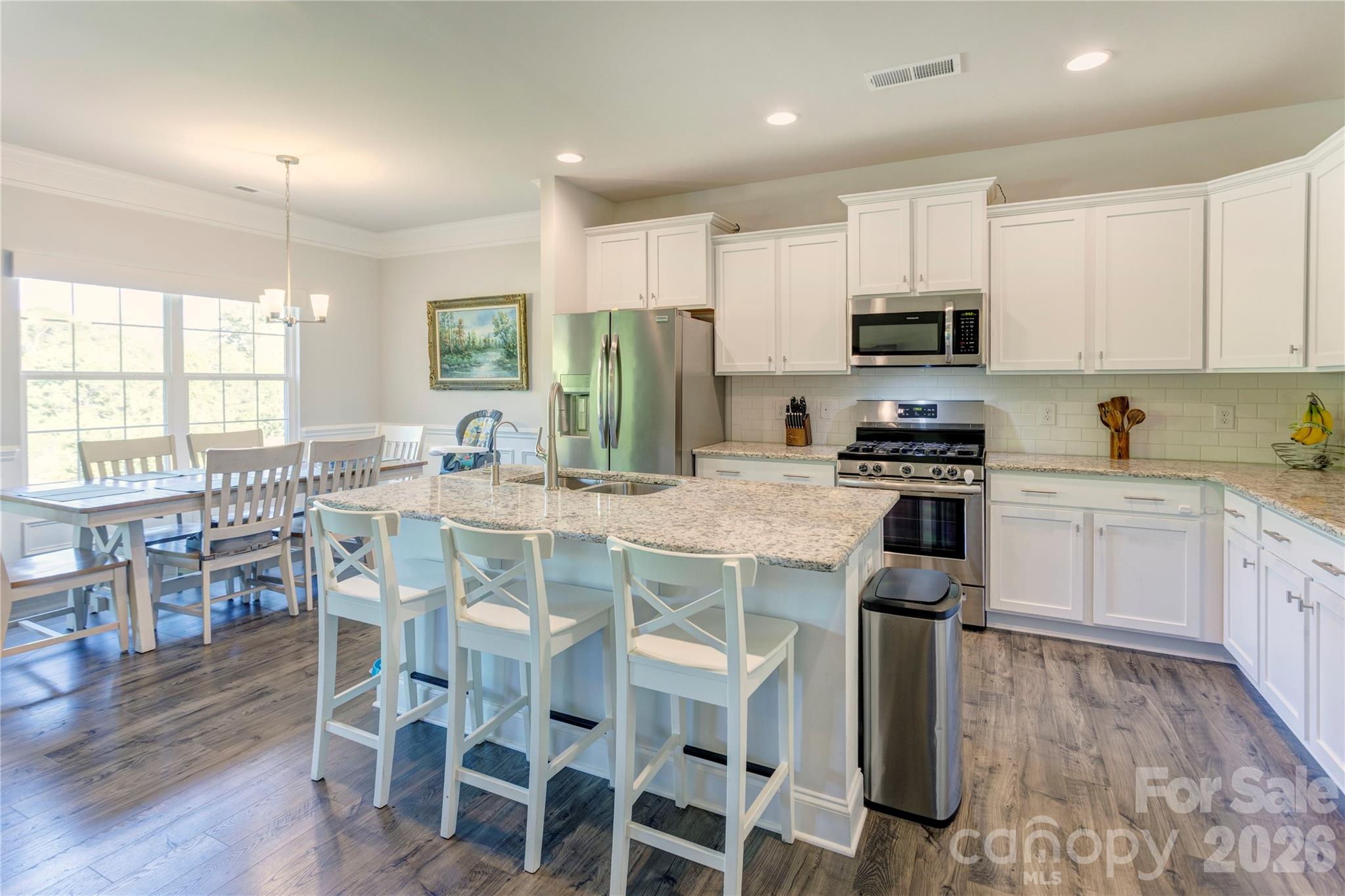 11728 Glenwood Drive — Locust