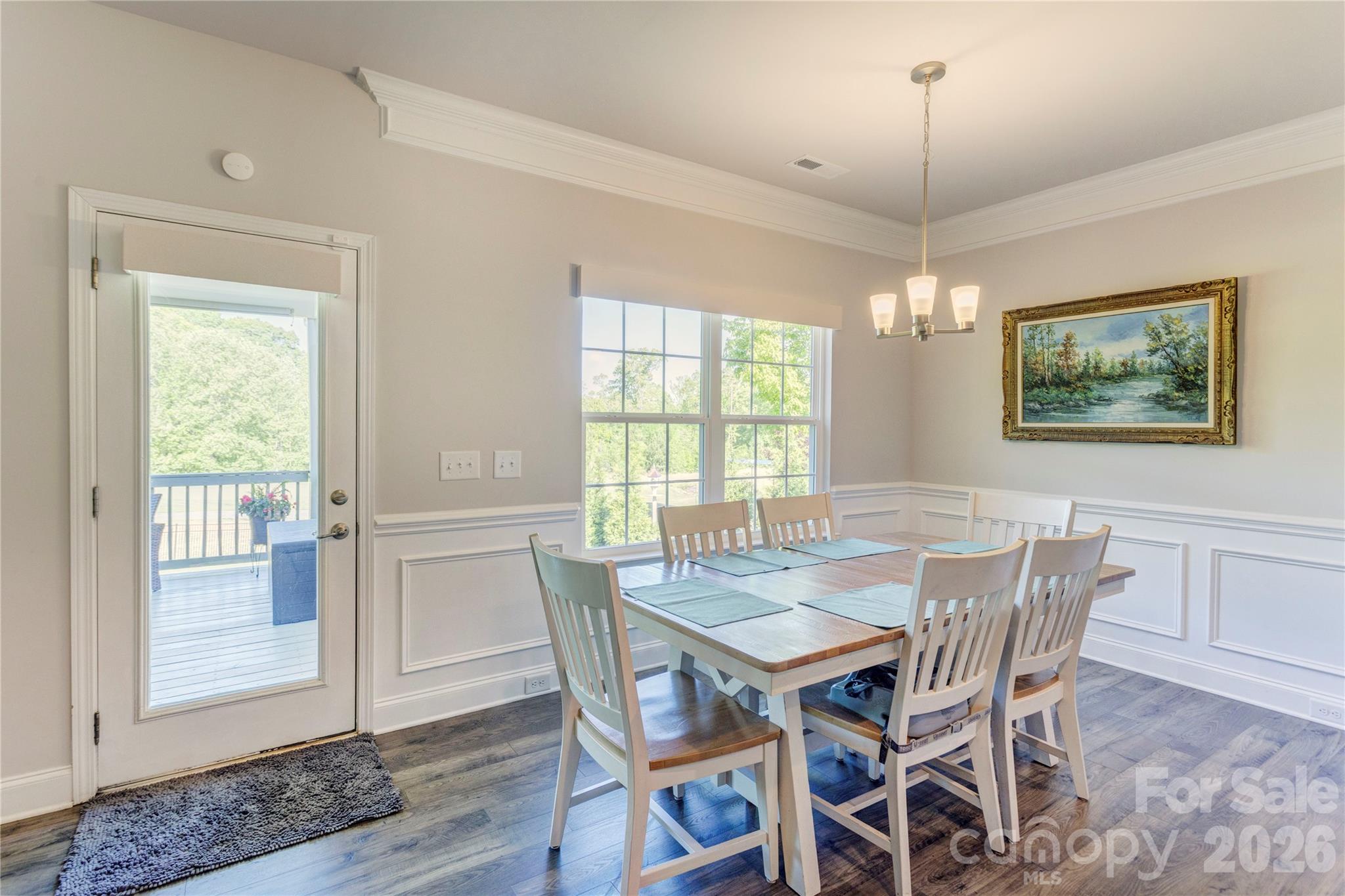 11728 Glenwood Drive — Locust