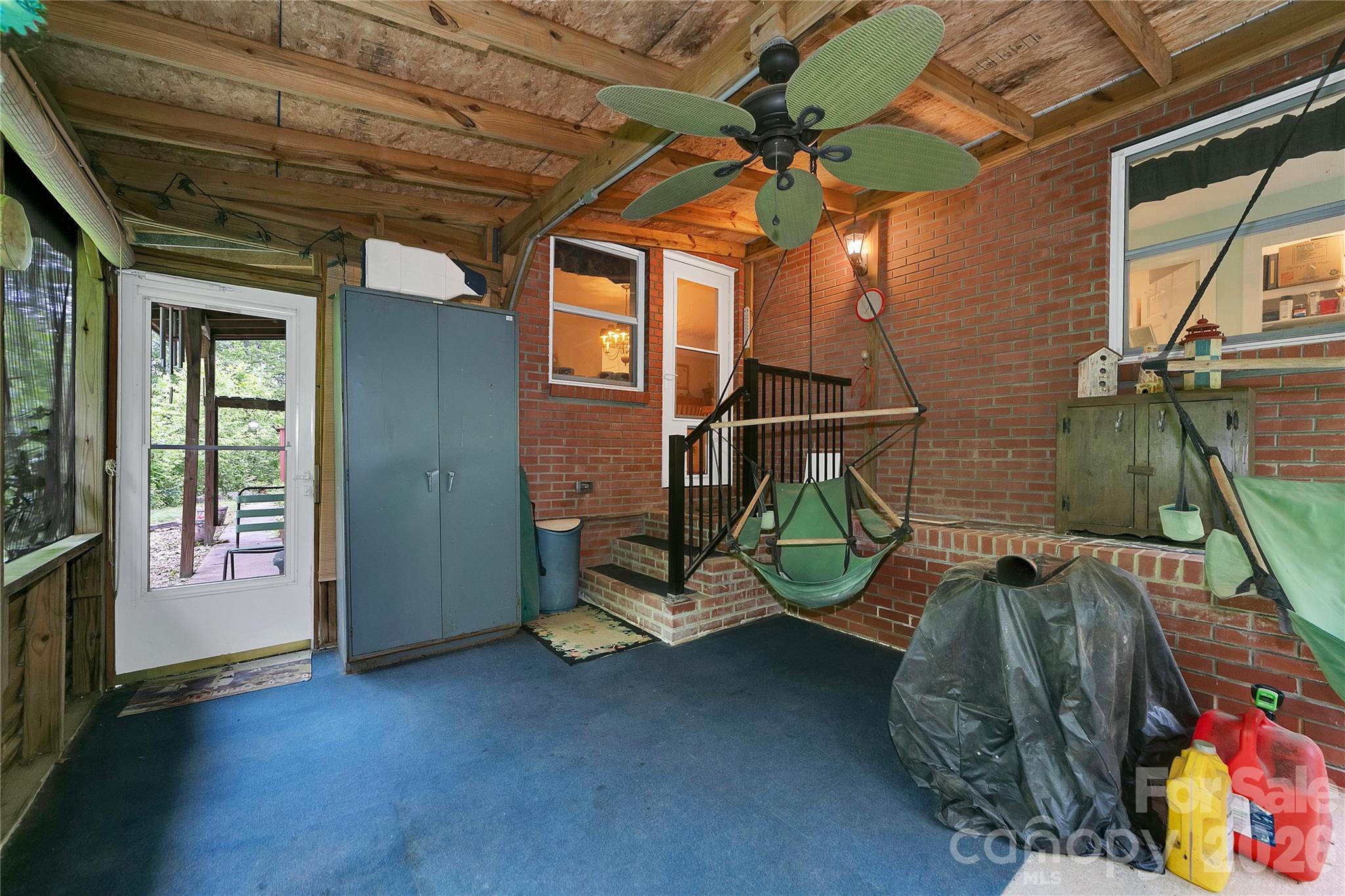229 Hubbard Hollow Road — Rosman