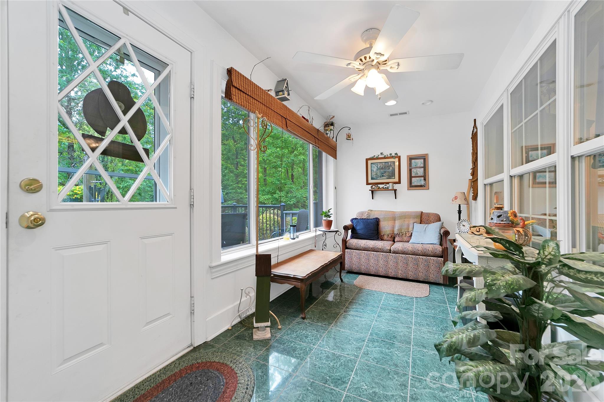 229 Hubbard Hollow Road — Rosman
