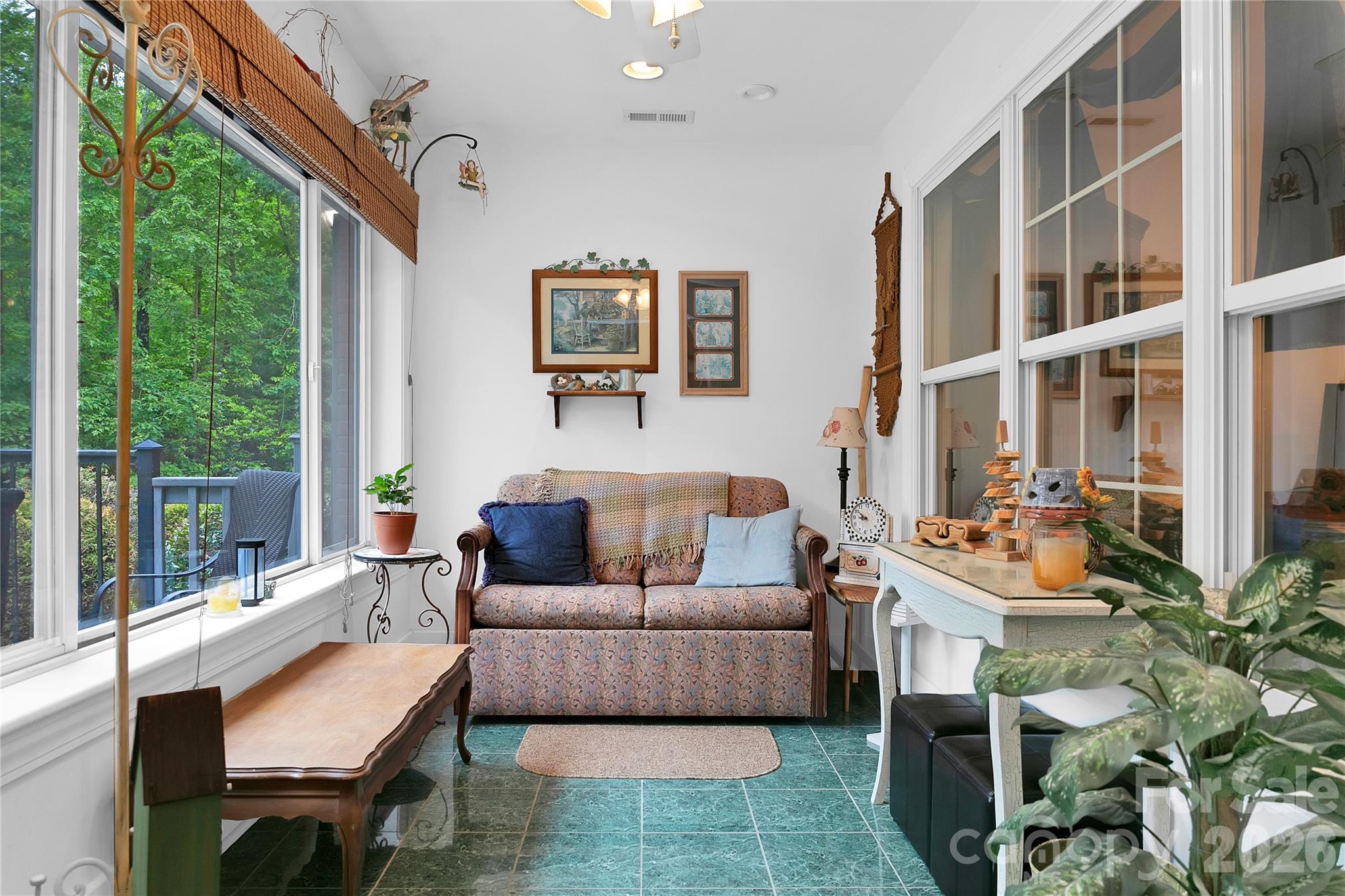 229 Hubbard Hollow Road — Rosman