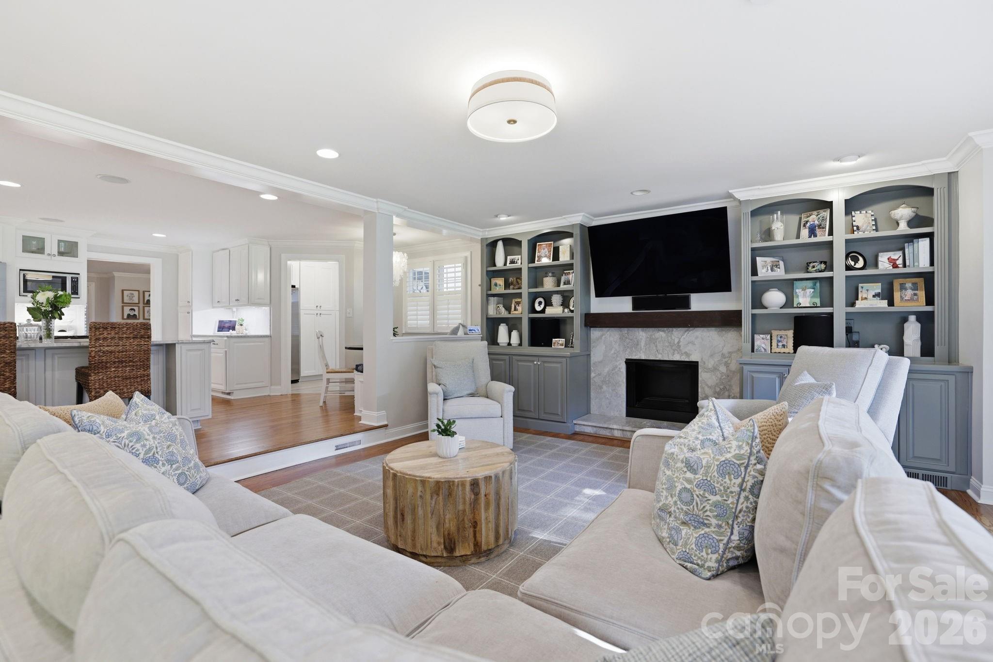 2927 Somerset Drive — Charlotte