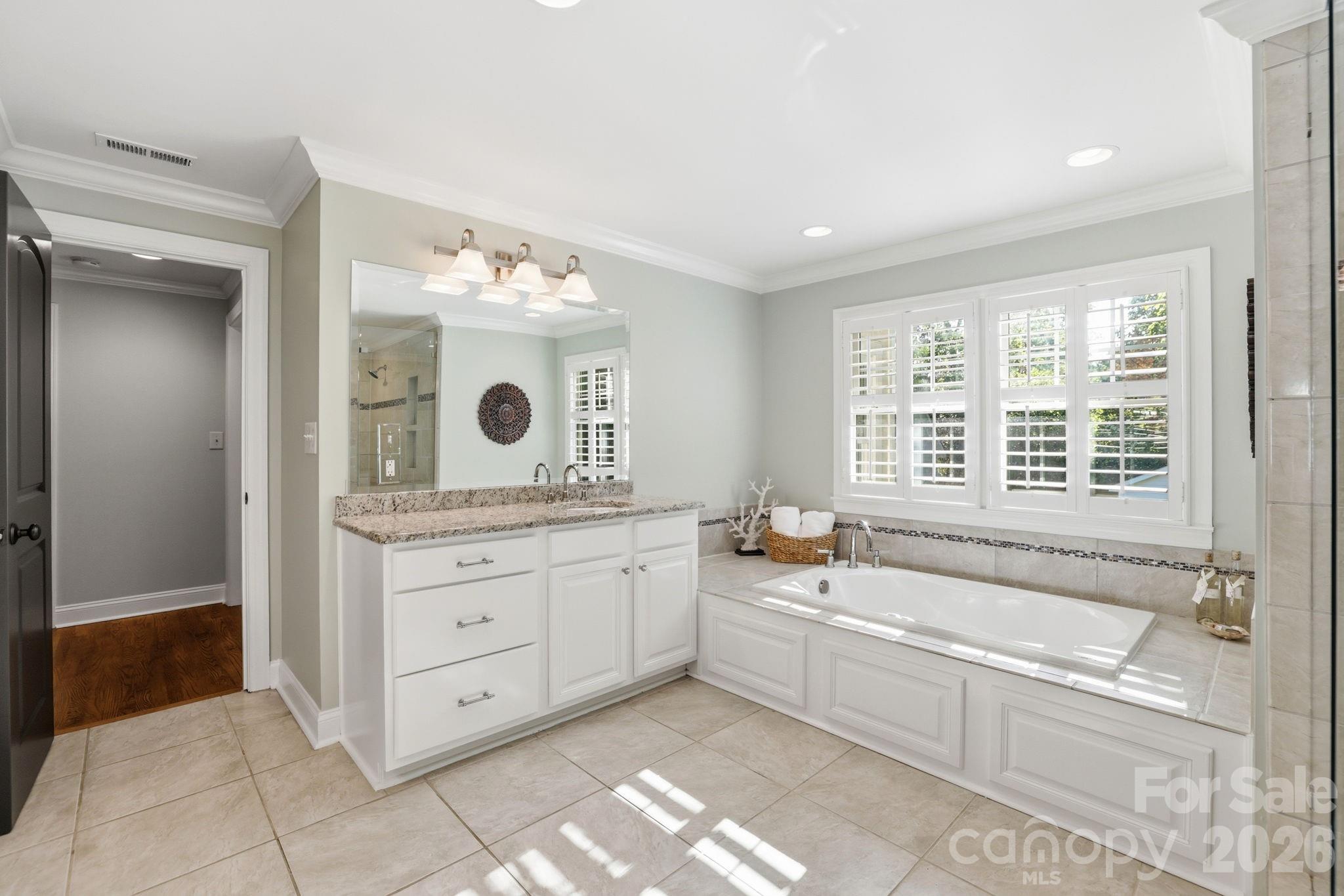 2927 Somerset Drive — Charlotte
