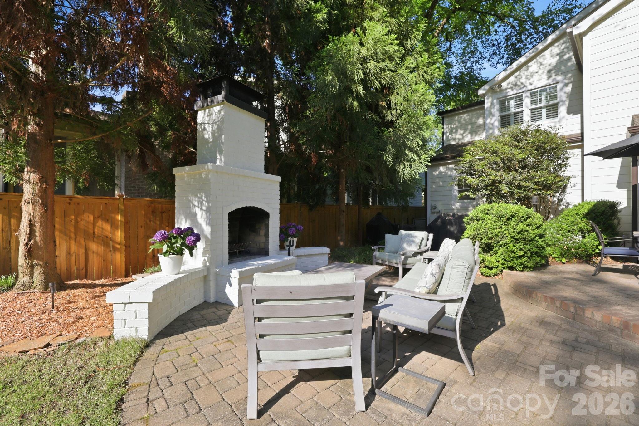 2927 Somerset Drive — Charlotte