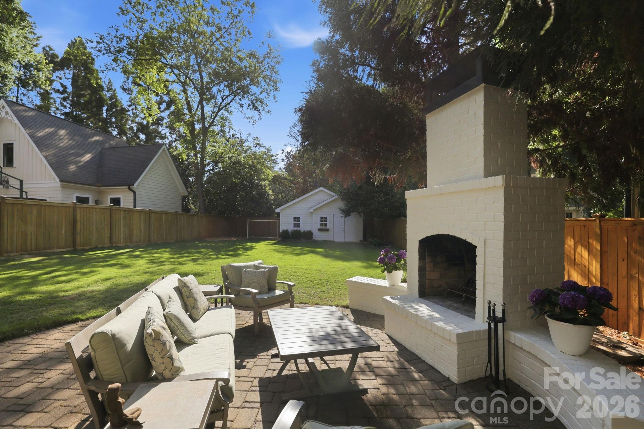 2927 Somerset Drive — Charlotte