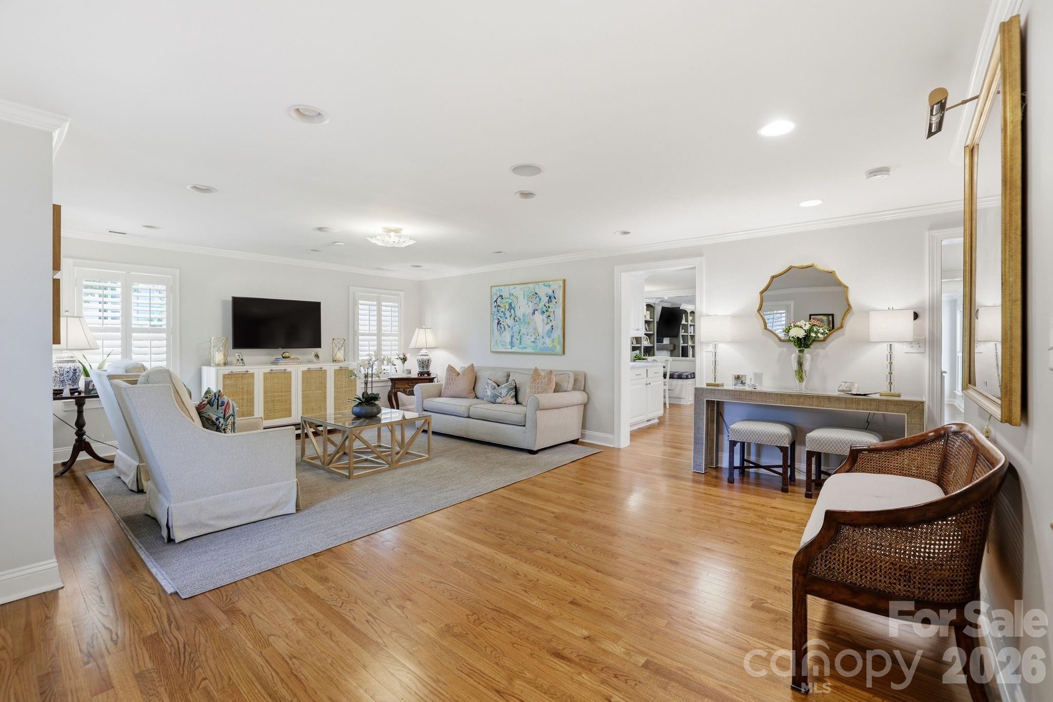 2927 Somerset Drive — Charlotte