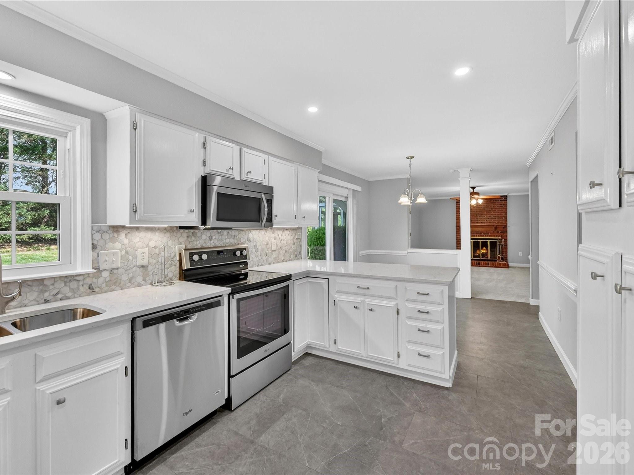5728 Carmel Station Avenue — Charlotte