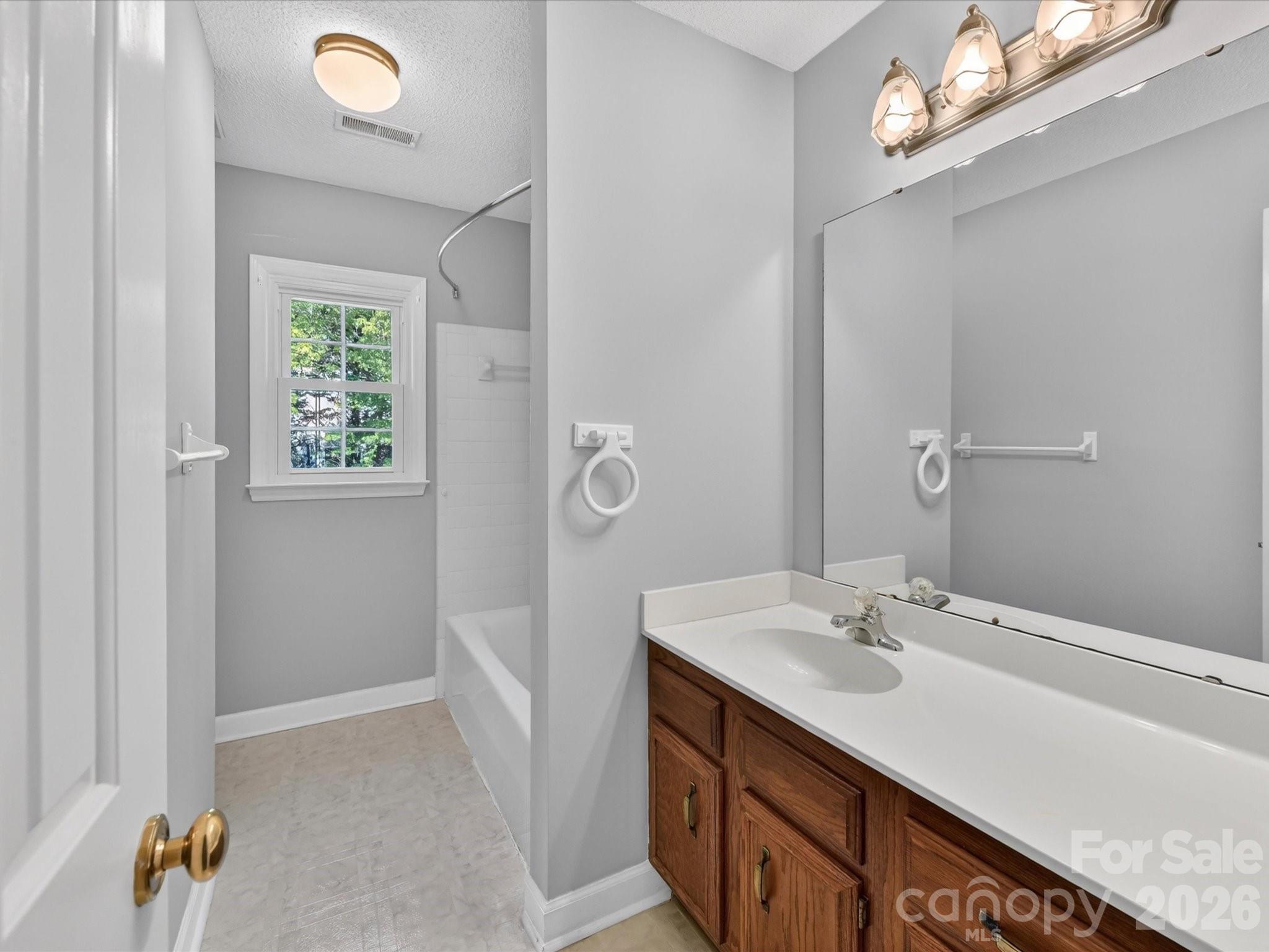 5728 Carmel Station Avenue — Charlotte
