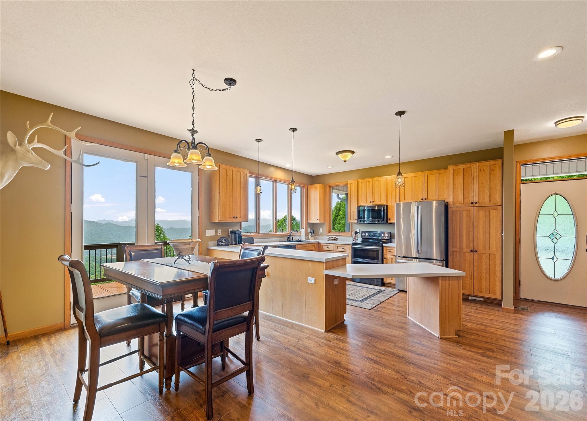 72 Tadpole Lane — Waynesville