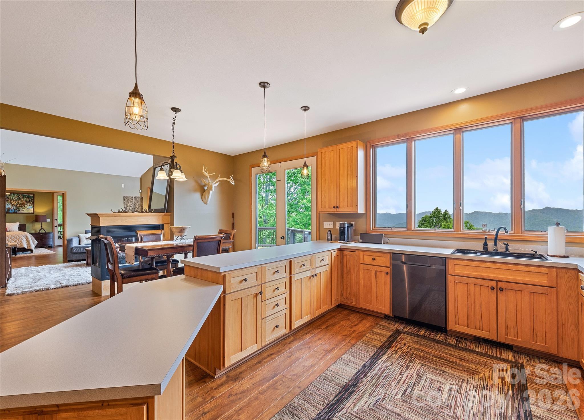 72 Tadpole Lane — Waynesville