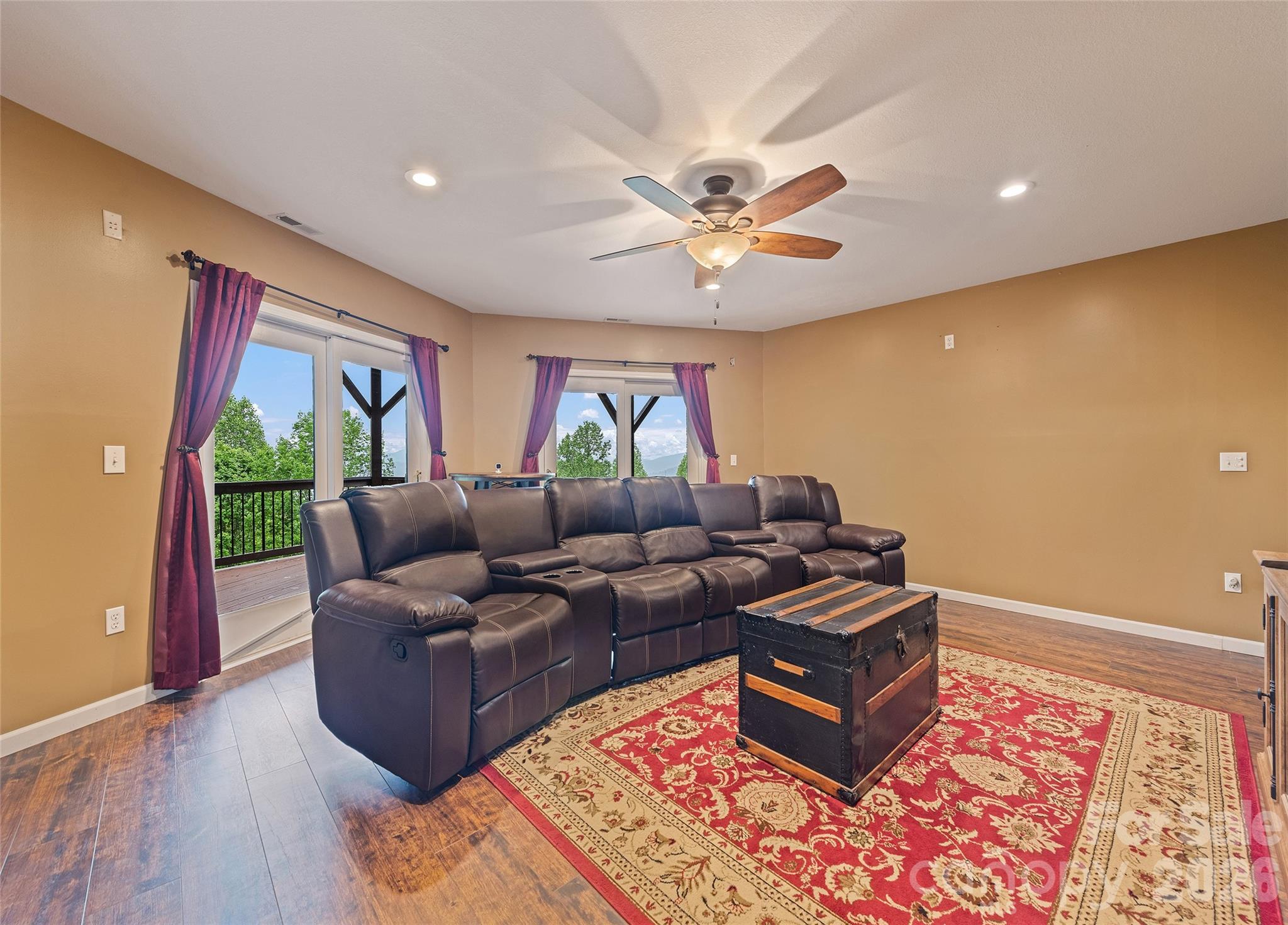 72 Tadpole Lane — Waynesville