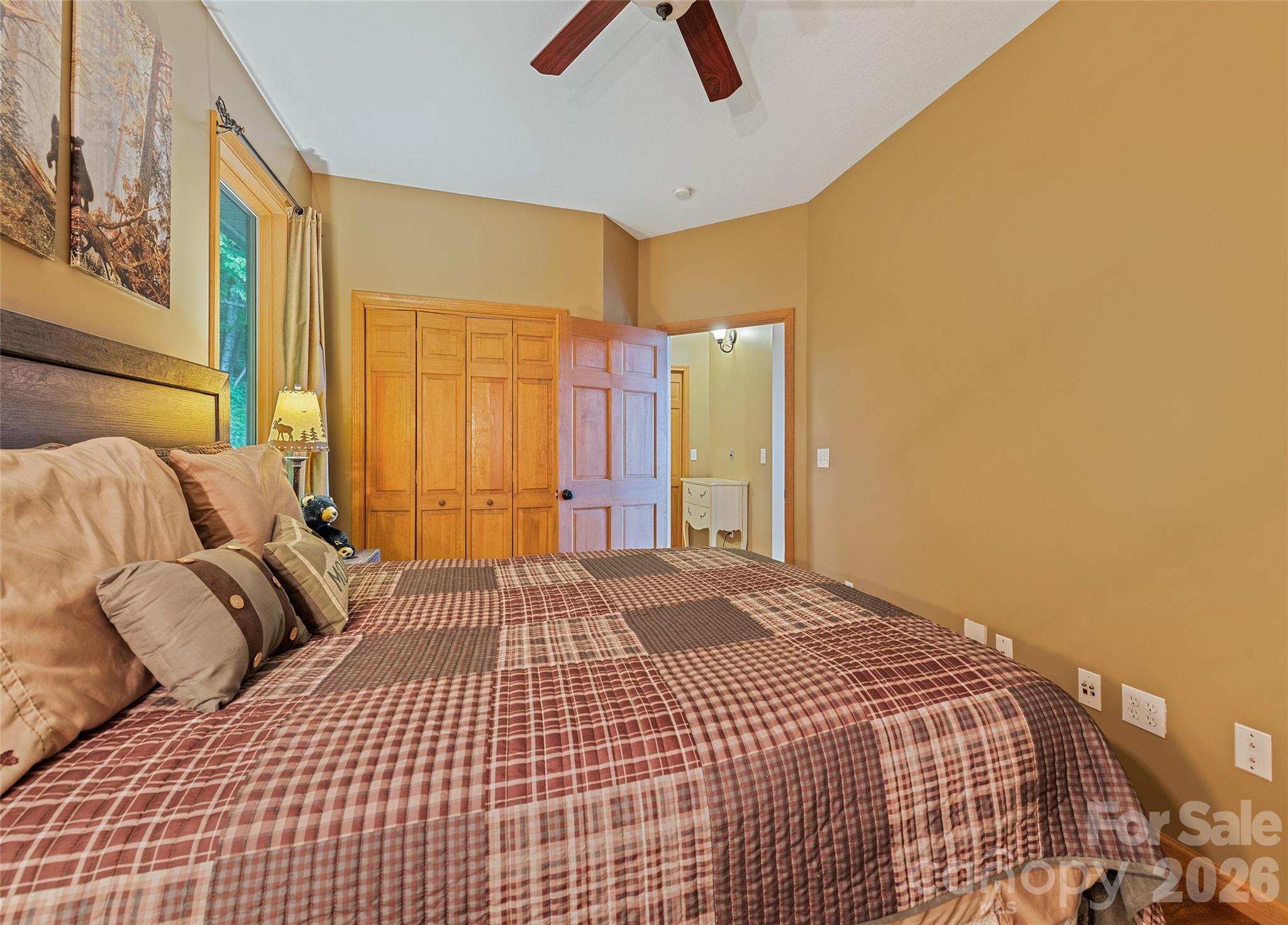 72 Tadpole Lane — Waynesville