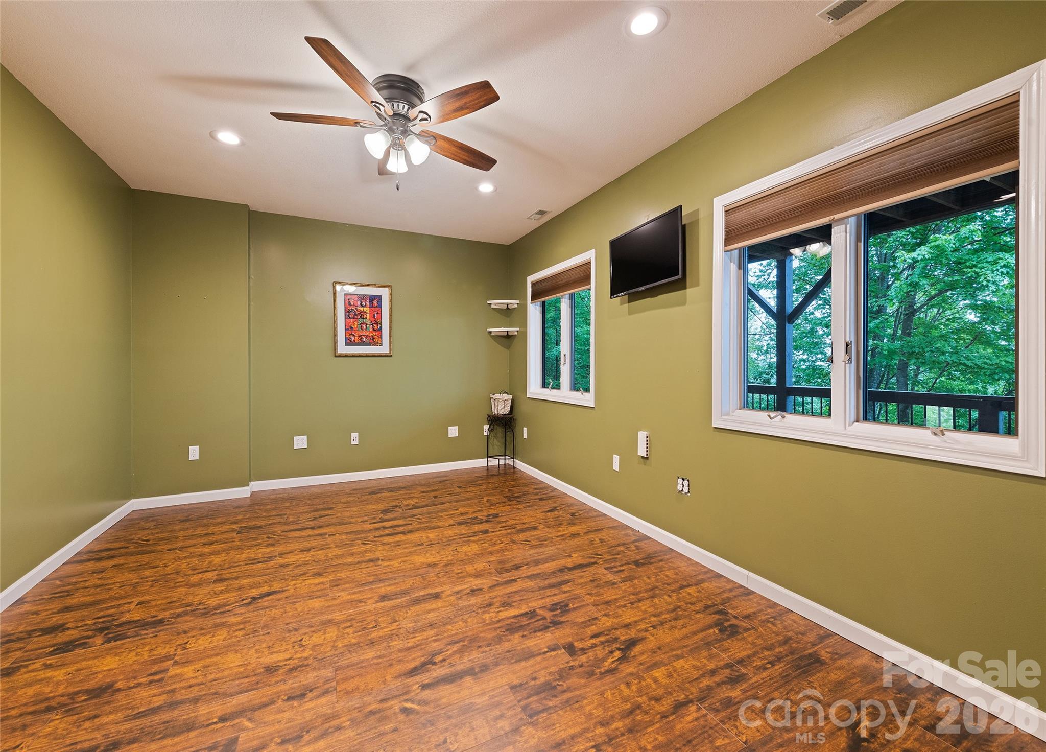72 Tadpole Lane — Waynesville
