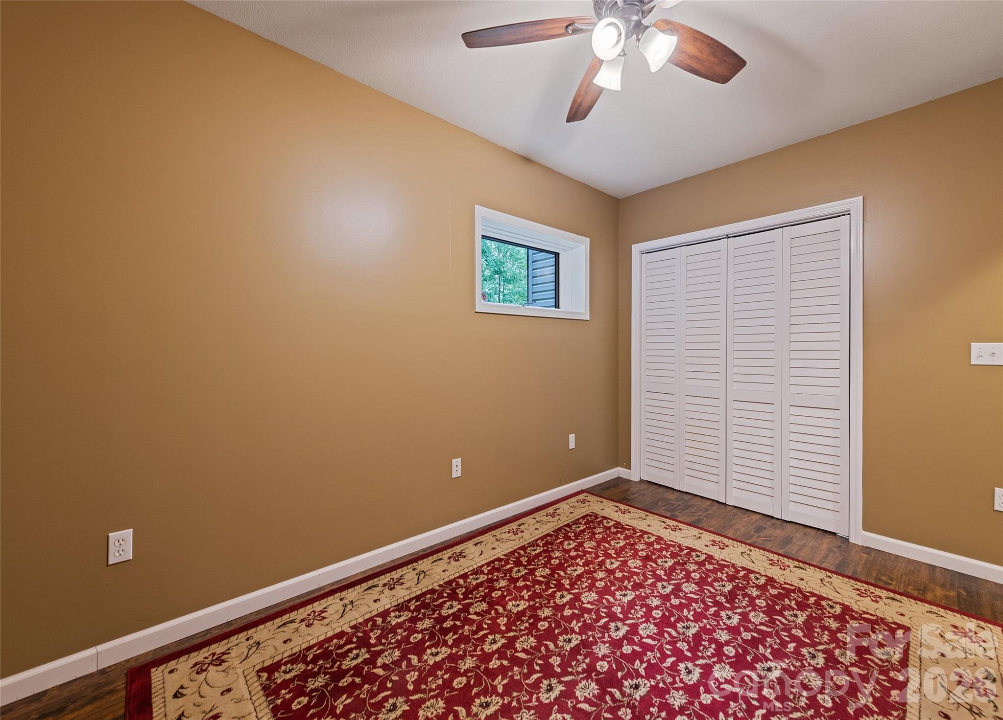 72 Tadpole Lane — Waynesville