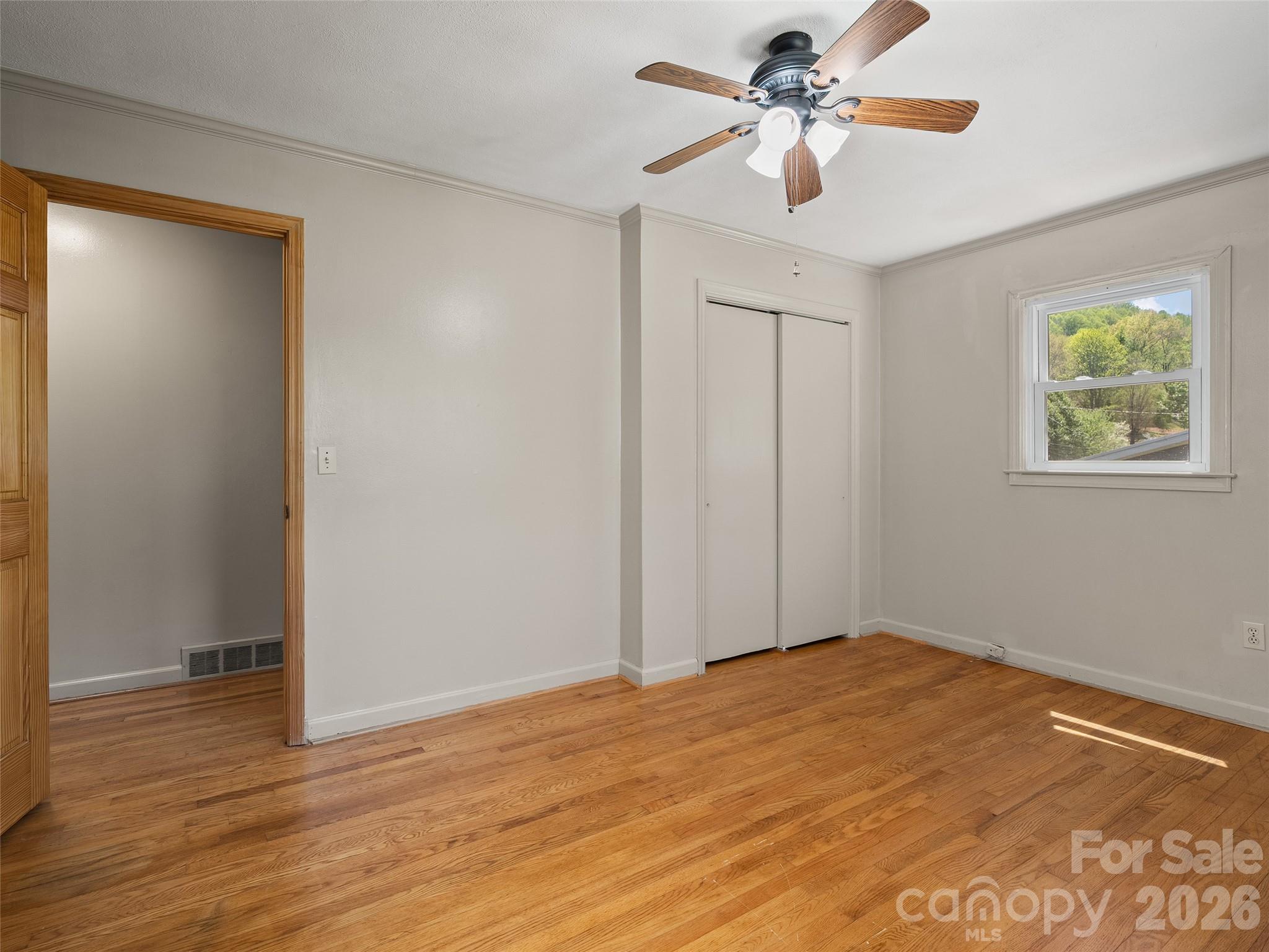 17 W Farley Street — Waynesville