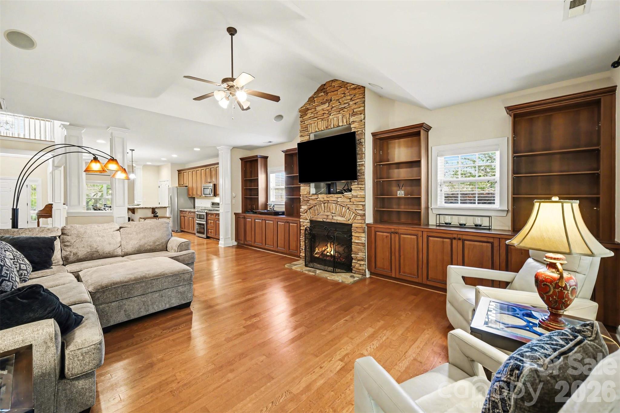7999 Worth Way — Denver