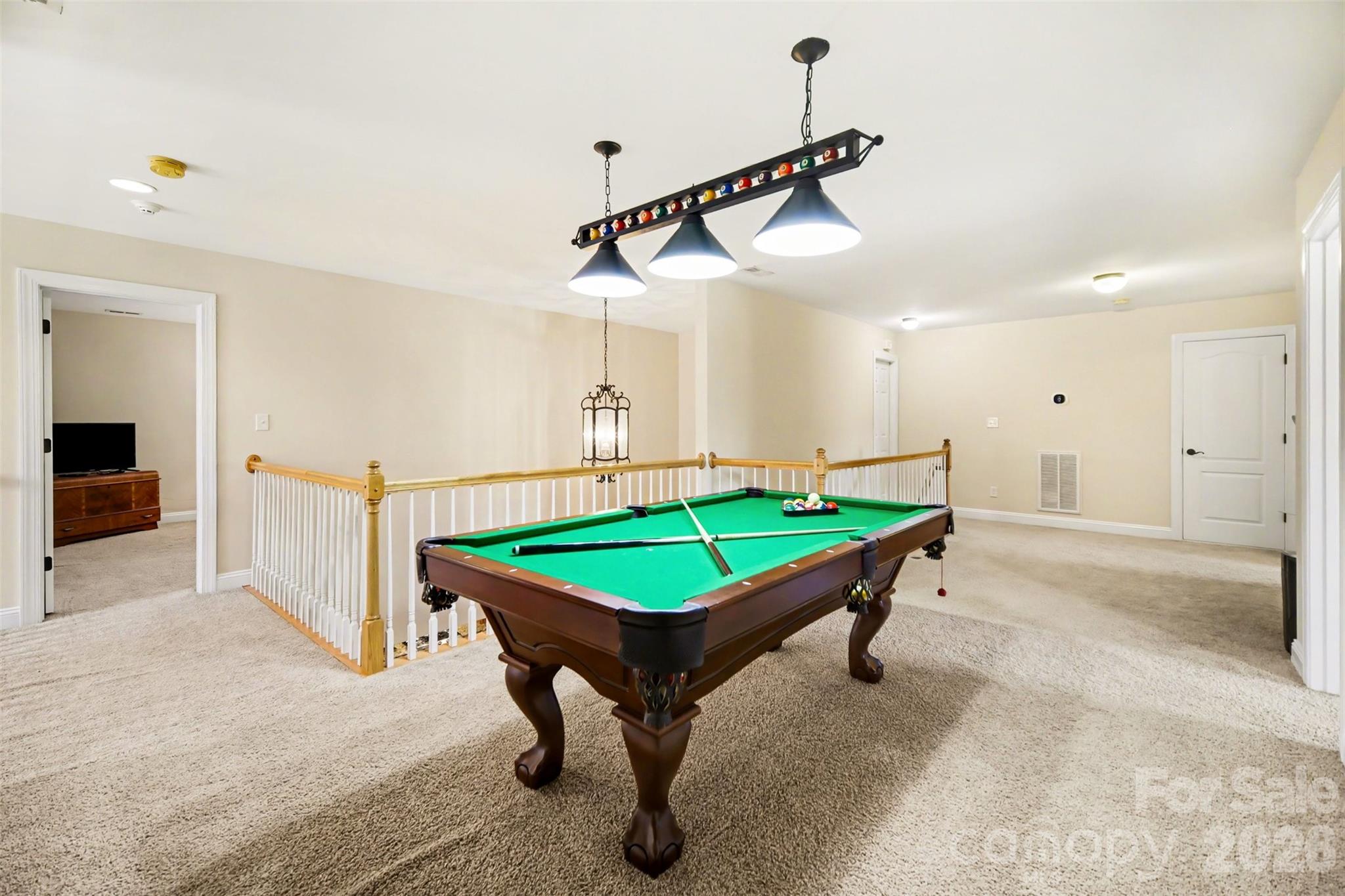 7999 Worth Way — Denver