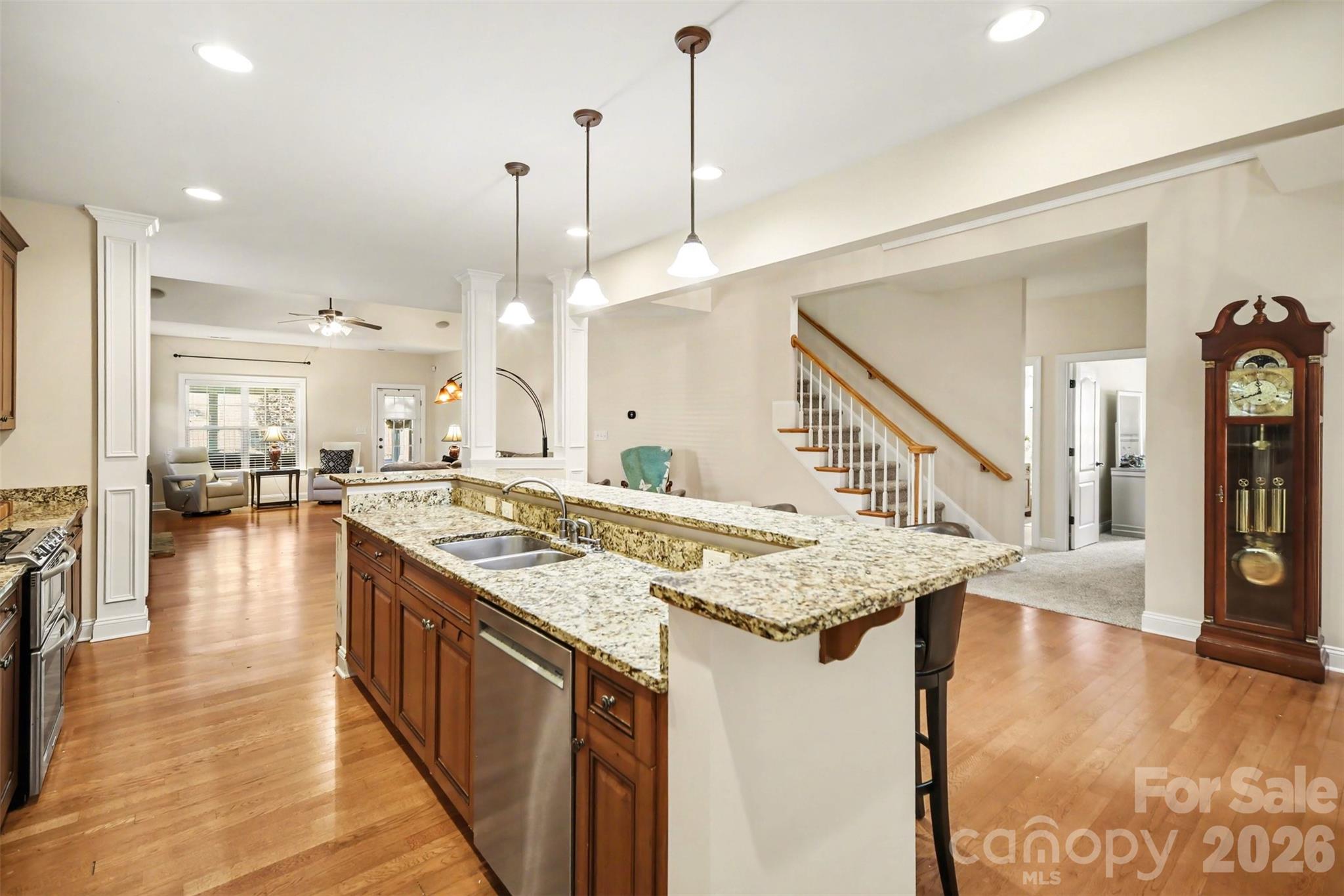7999 Worth Way — Denver
