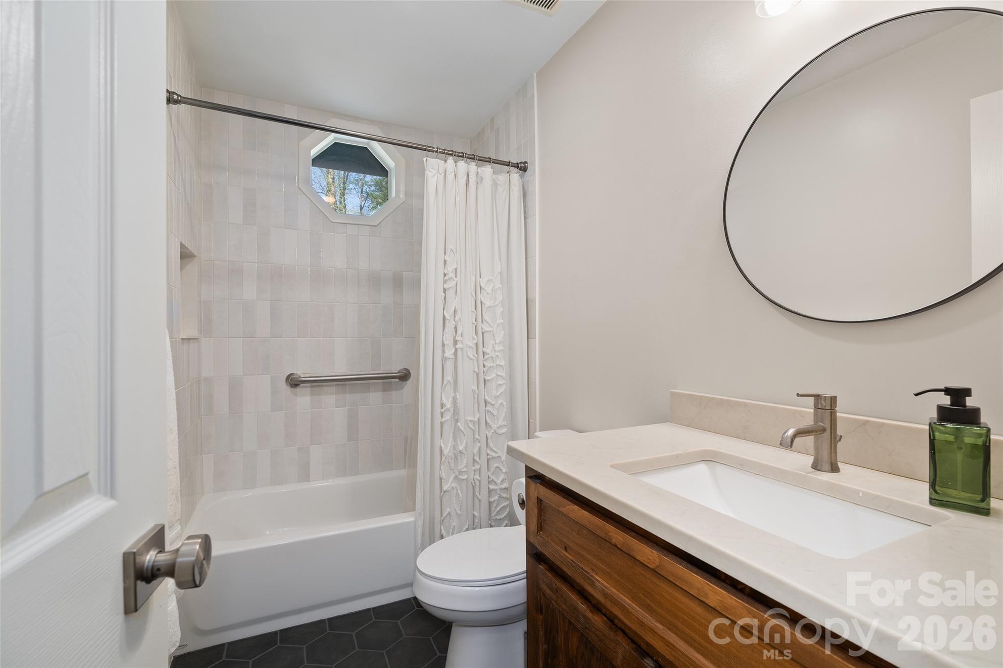 191 Forest Drive — Maggie Valley