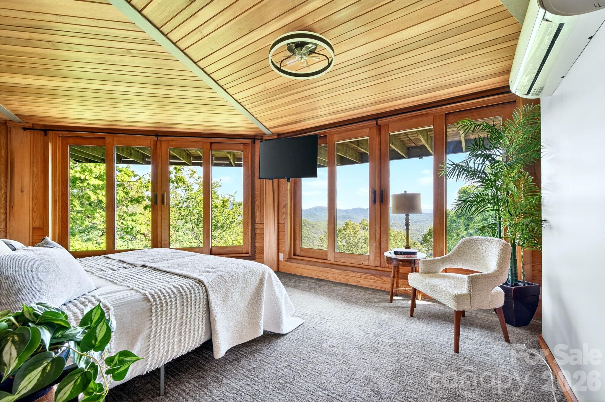 106 Windy Gap Road — Asheville
