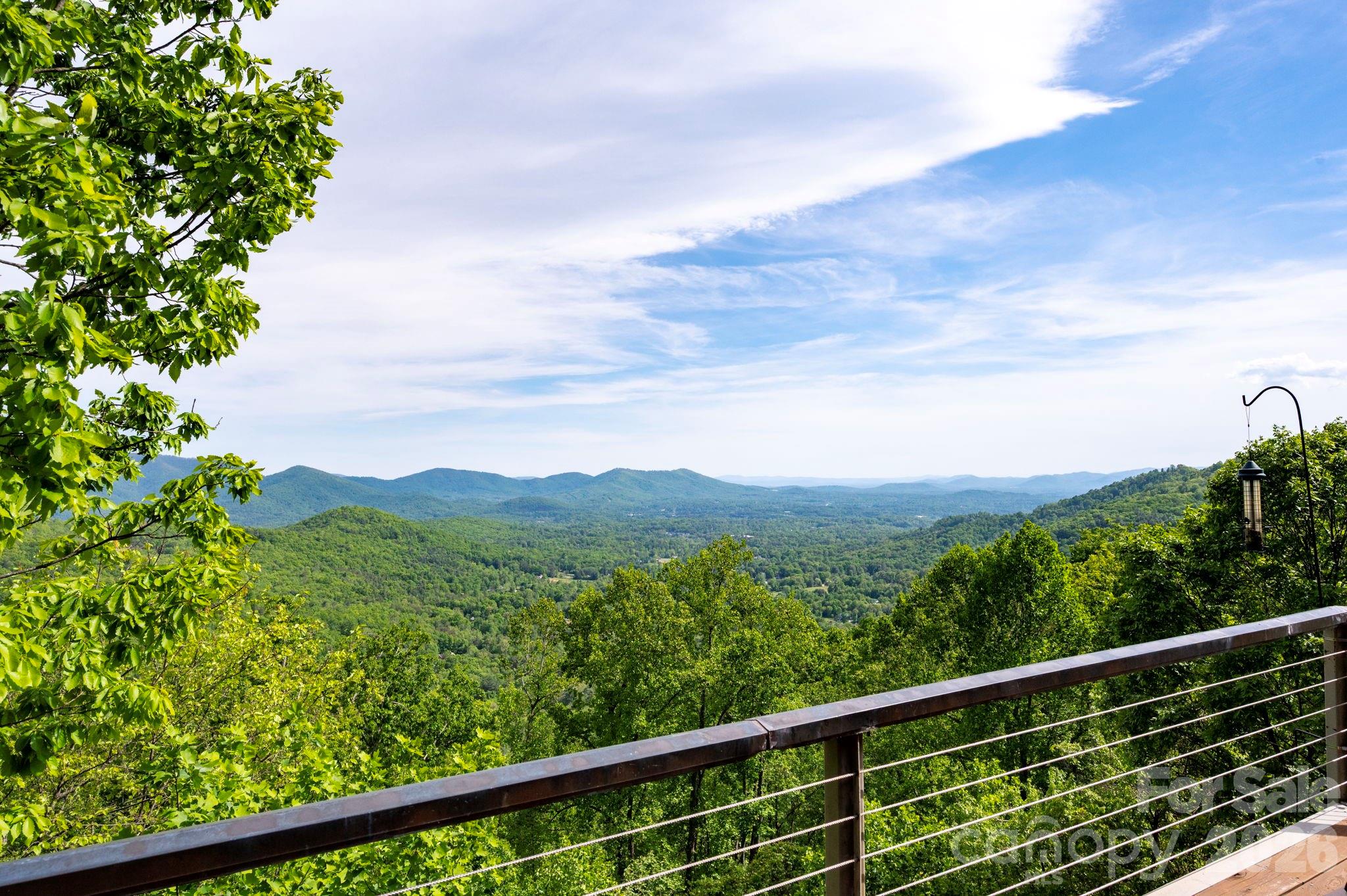 106 Windy Gap Road — Asheville