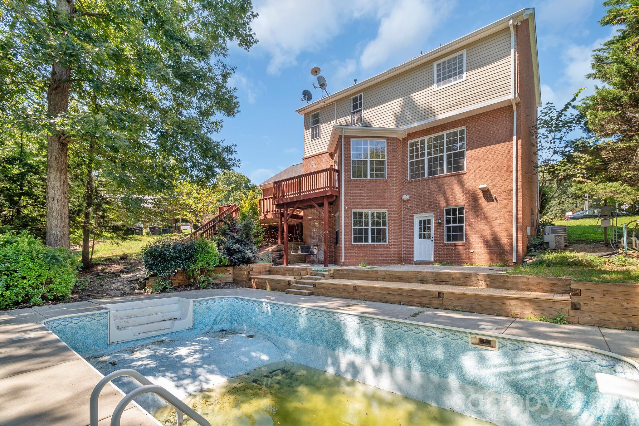 4227 Kiser Woods Drive SW — Concord