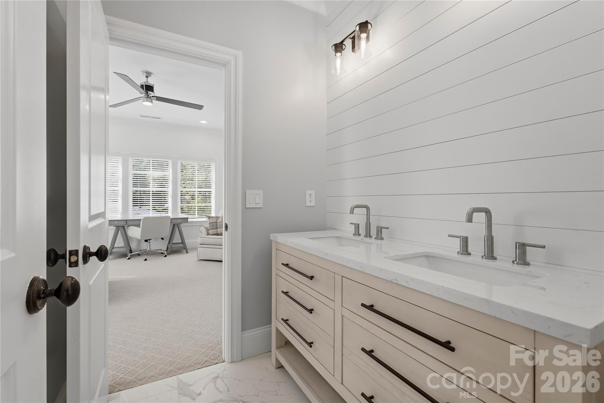 3343 Indian Meadows Lane — Charlotte