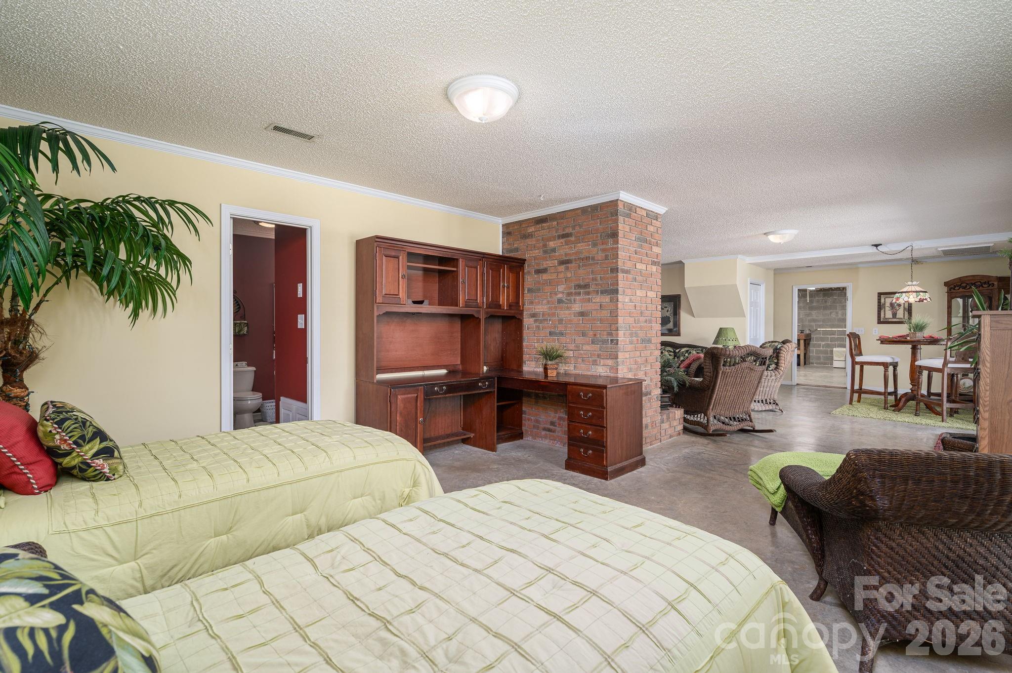 1327 Startown Road — Lincolnton