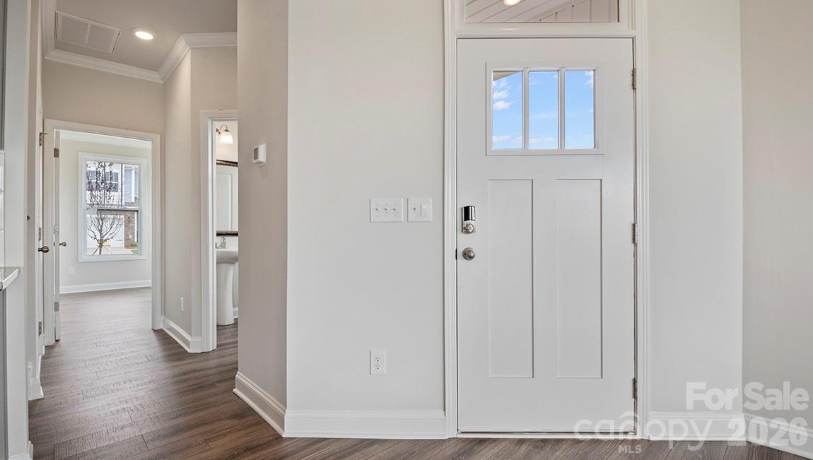 388 Creekview Road — Hendersonville