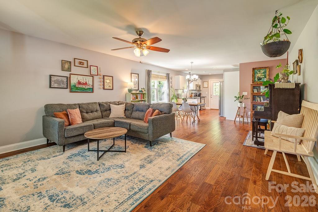 20 Plemmons Street — Asheville
