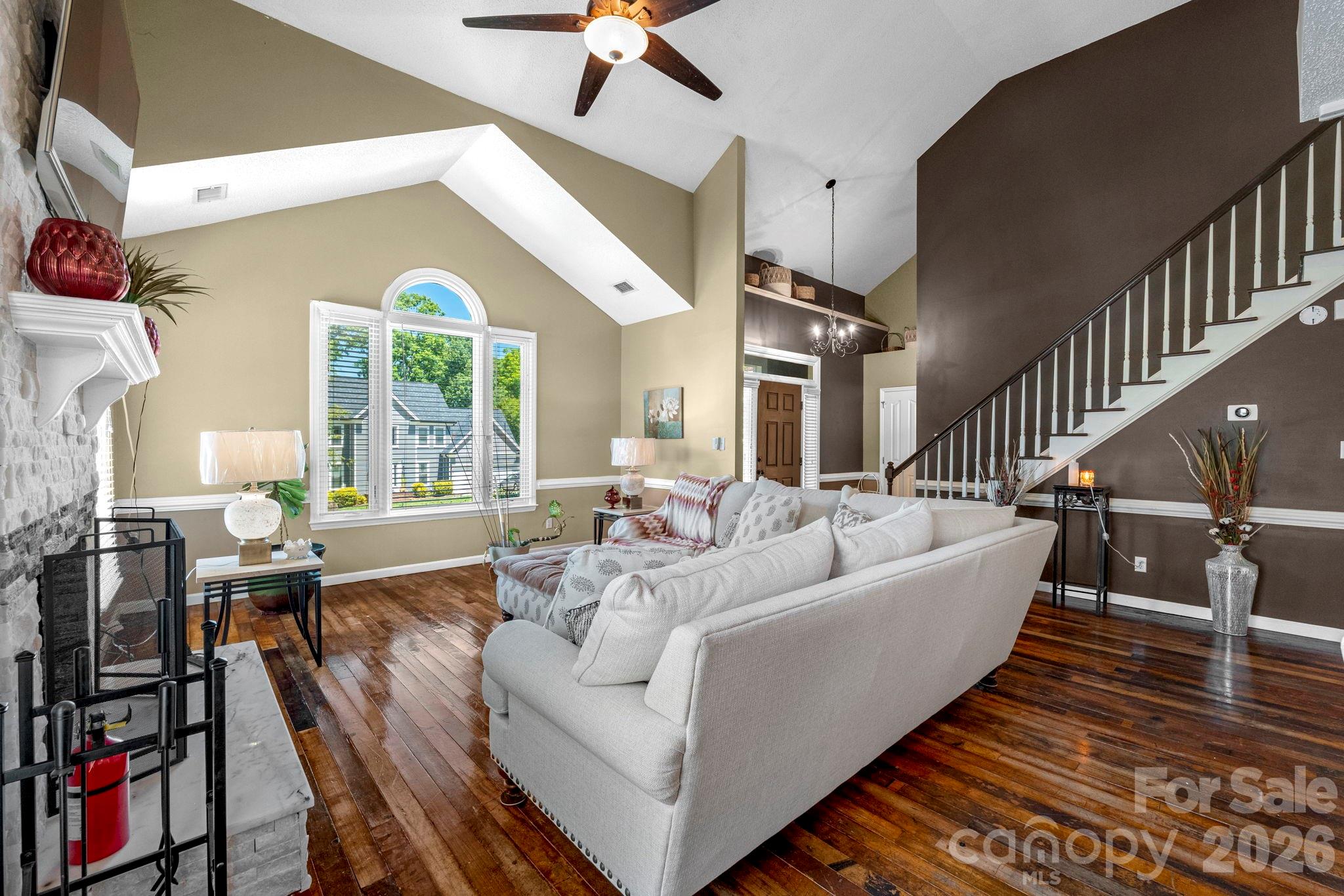 2133 Highland View Lane — Charlotte