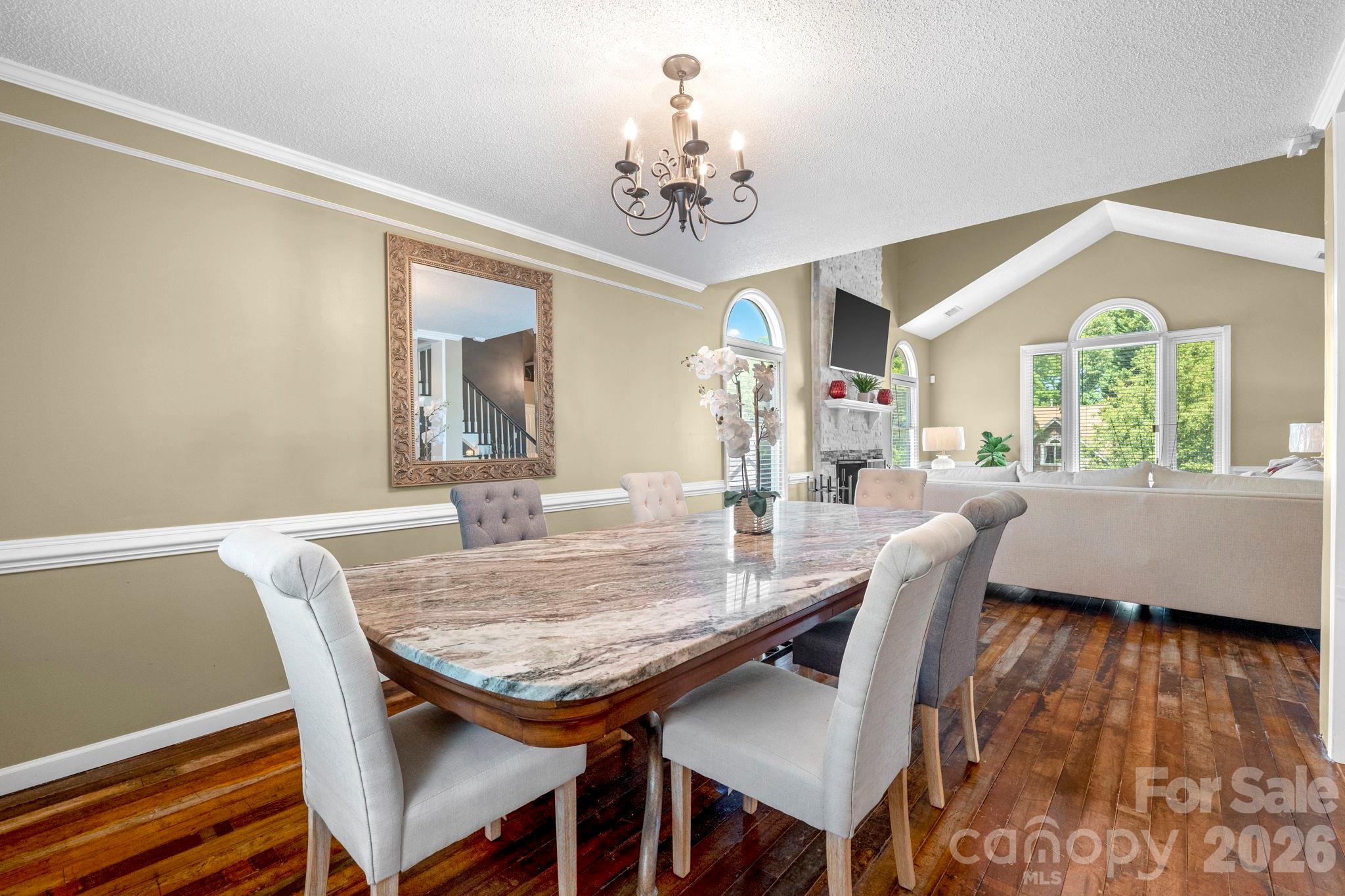 2133 Highland View Lane — Charlotte