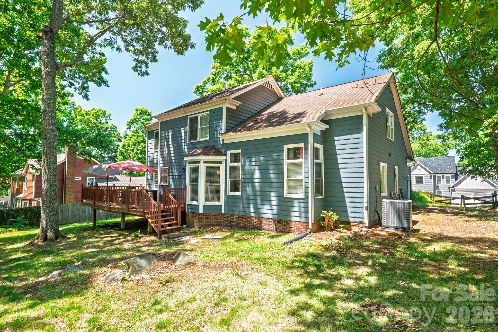 2133 Highland View Lane — Charlotte