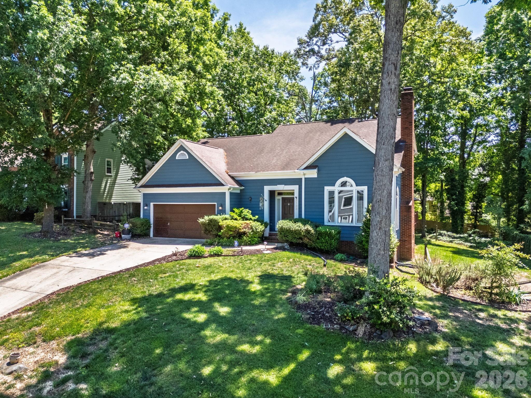 2133 Highland View Lane — Charlotte
