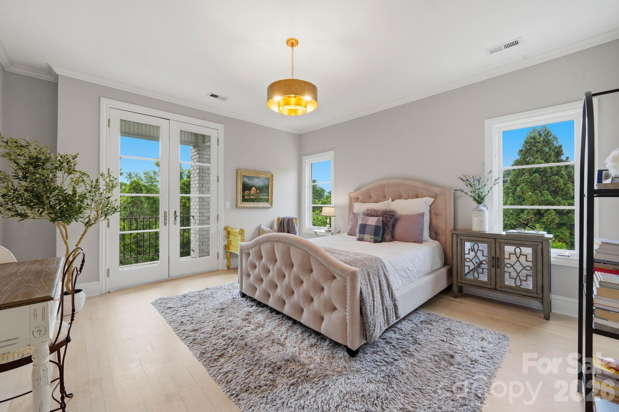 1120 Chollywood Drive — Charlotte