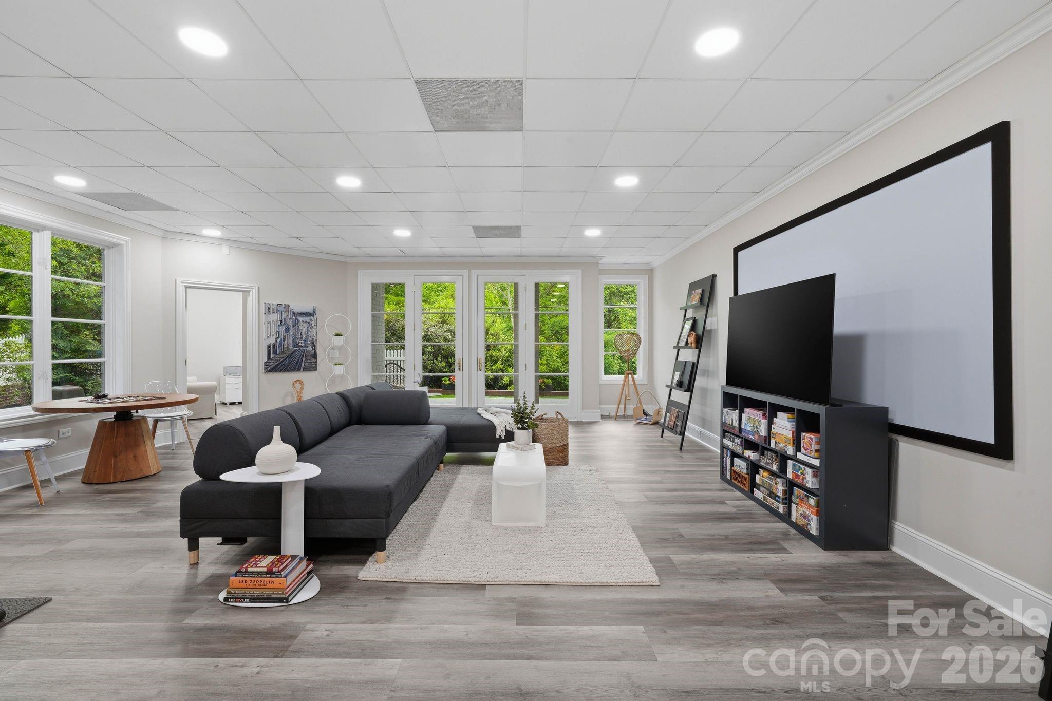 1120 Chollywood Drive — Charlotte