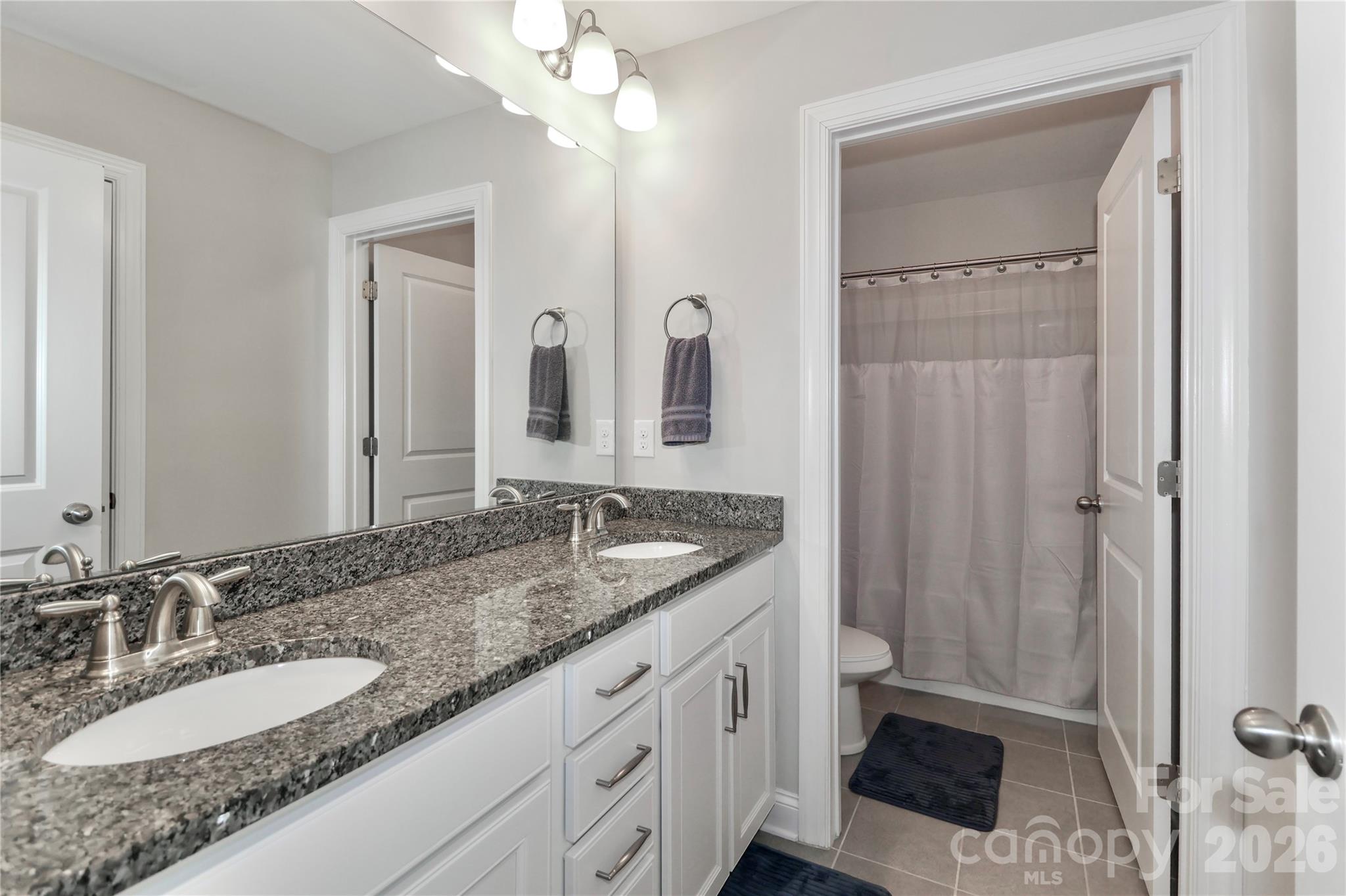 117 Tomahawk Drive — Mooresville