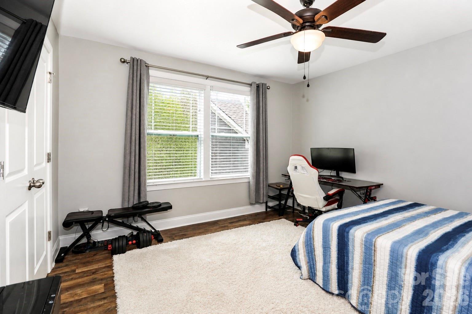 117 Tomahawk Drive — Mooresville