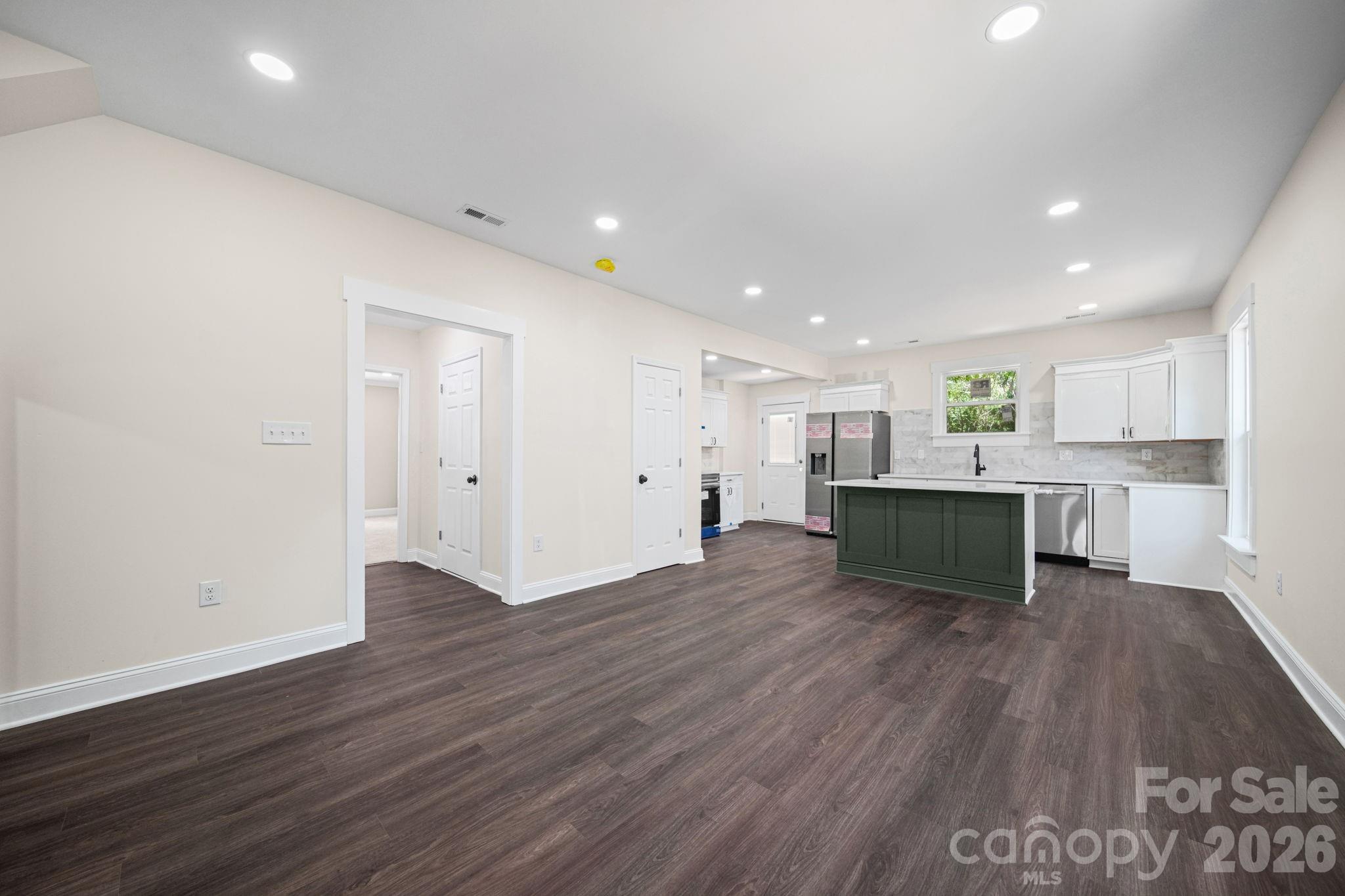 908 S Jackson Street — Salisbury